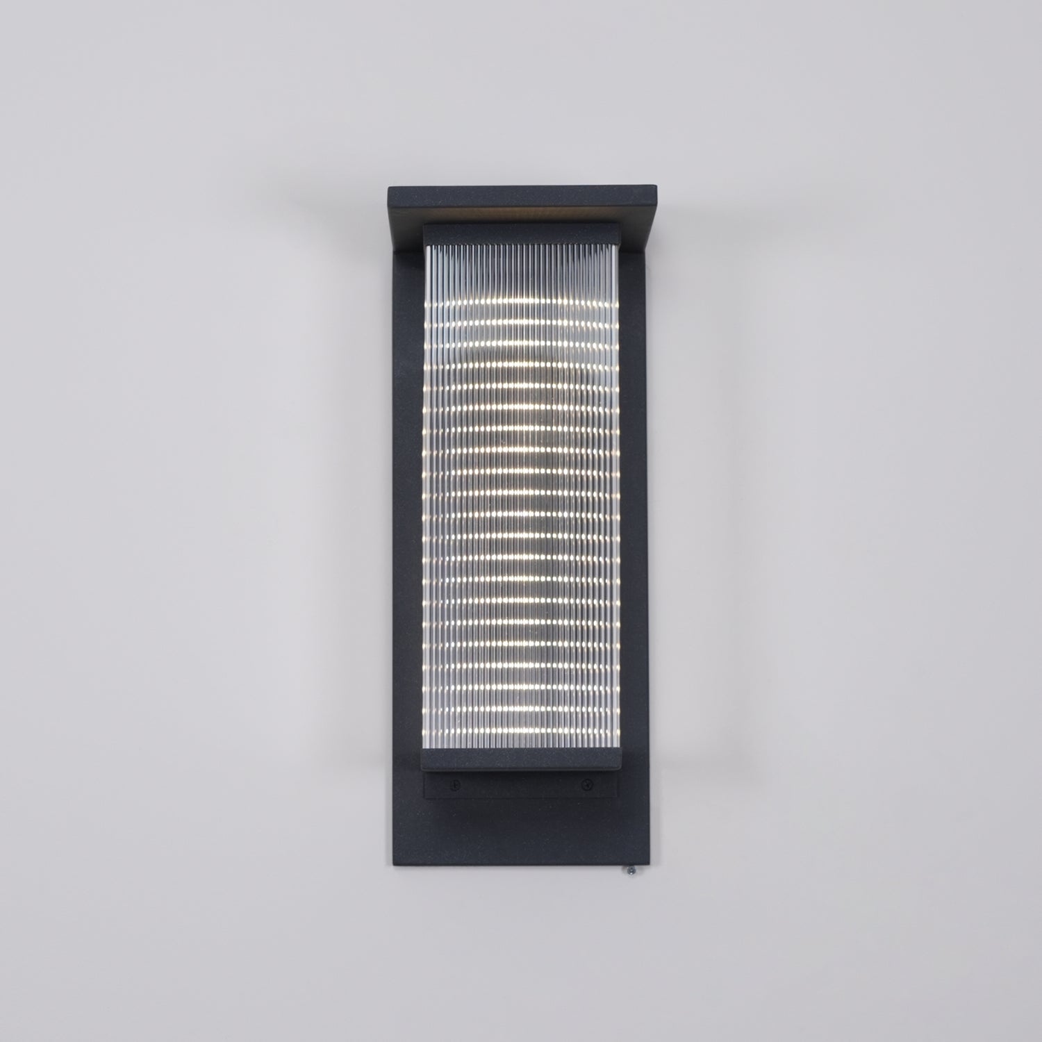 Eloran Outdoor Wall Light