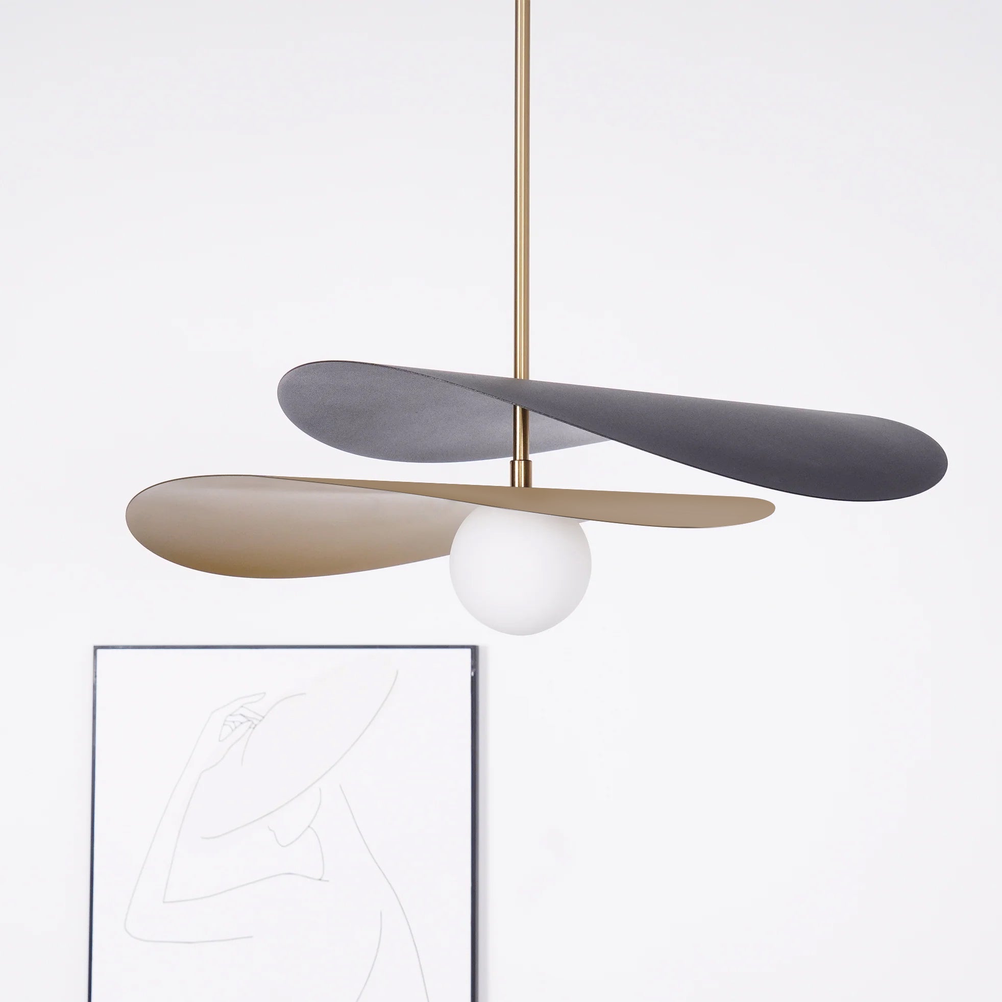 Linus Leaf Pendant Light