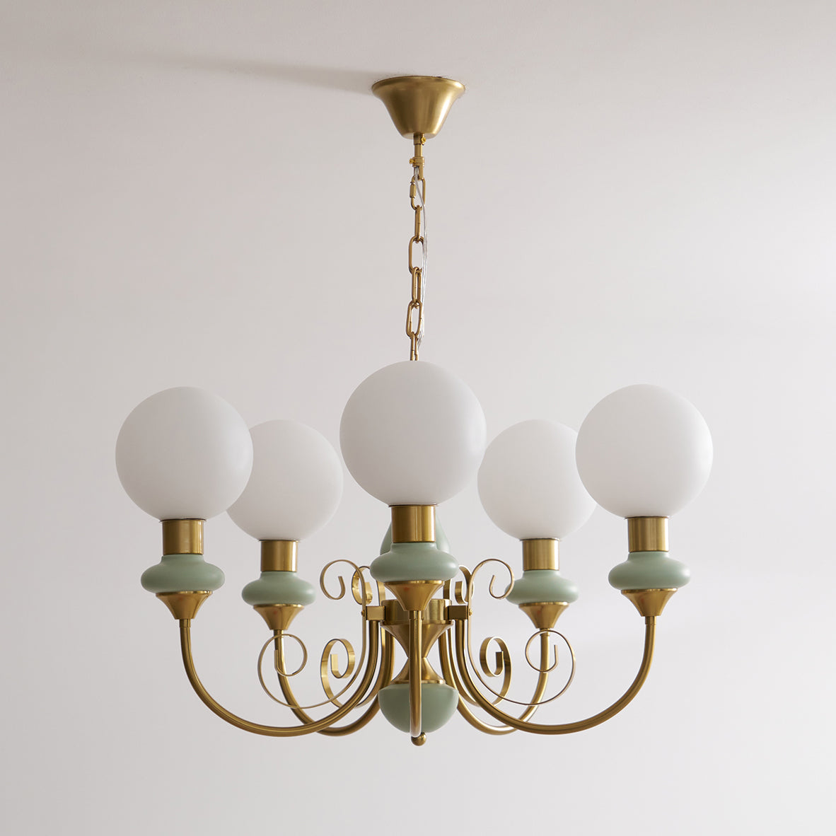 Torarer Globe Chandelier