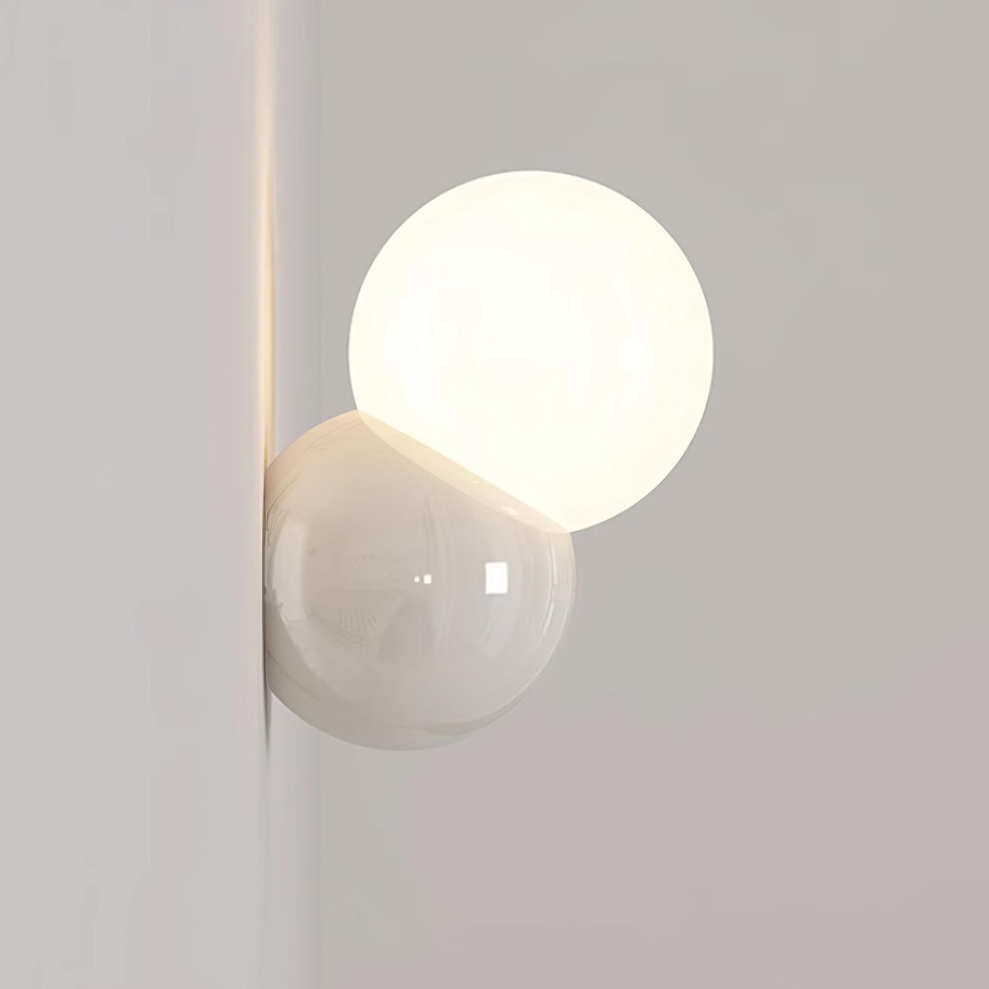 Zorlen Wall Light