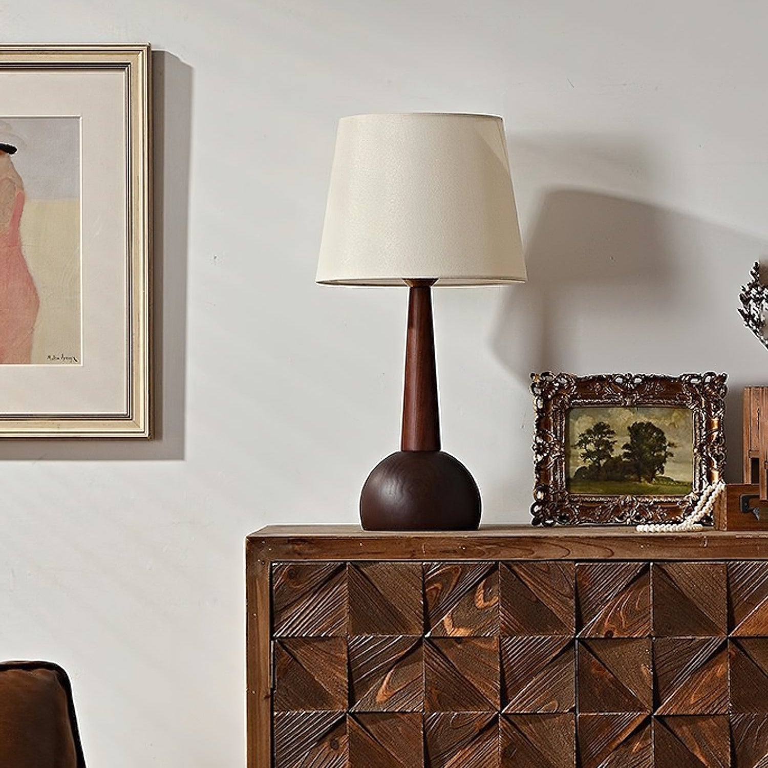 Oliwes Table Lamp