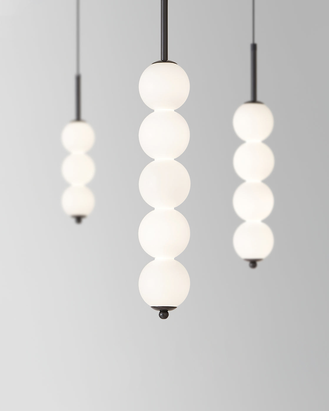 Kynayal Globe Pendant Light