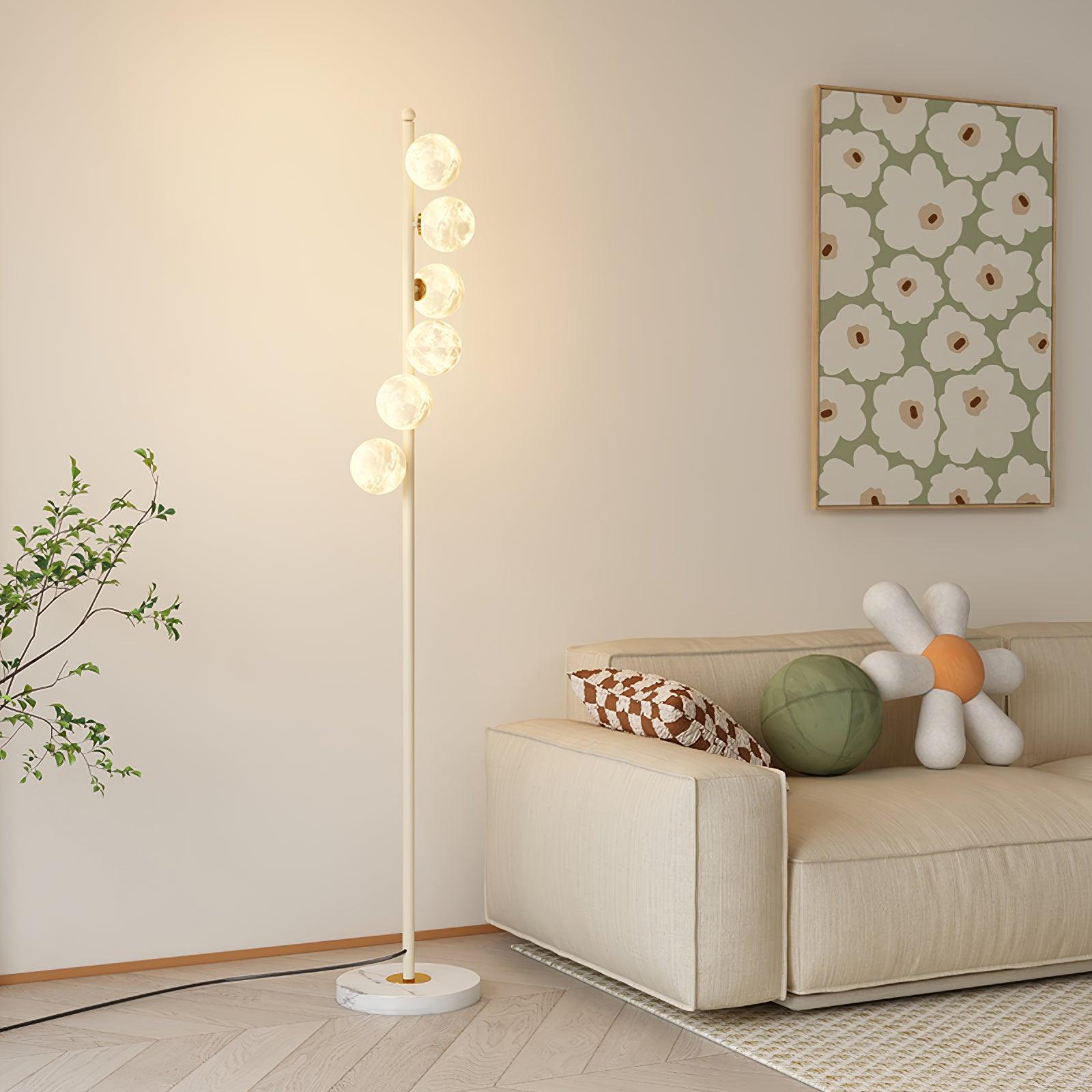Zalvon Floor Lamp