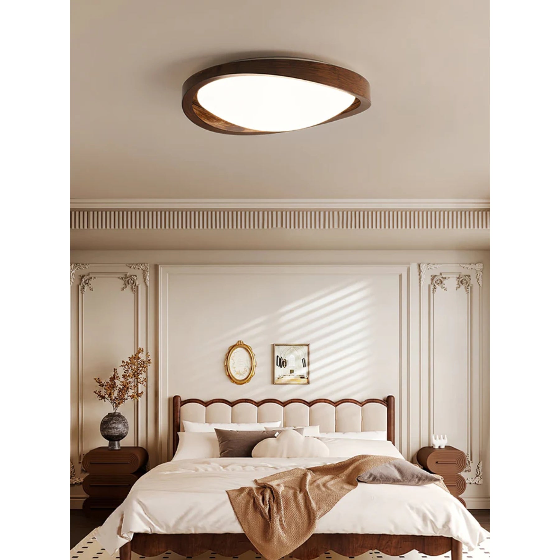 Ecuvon Ceiling Light