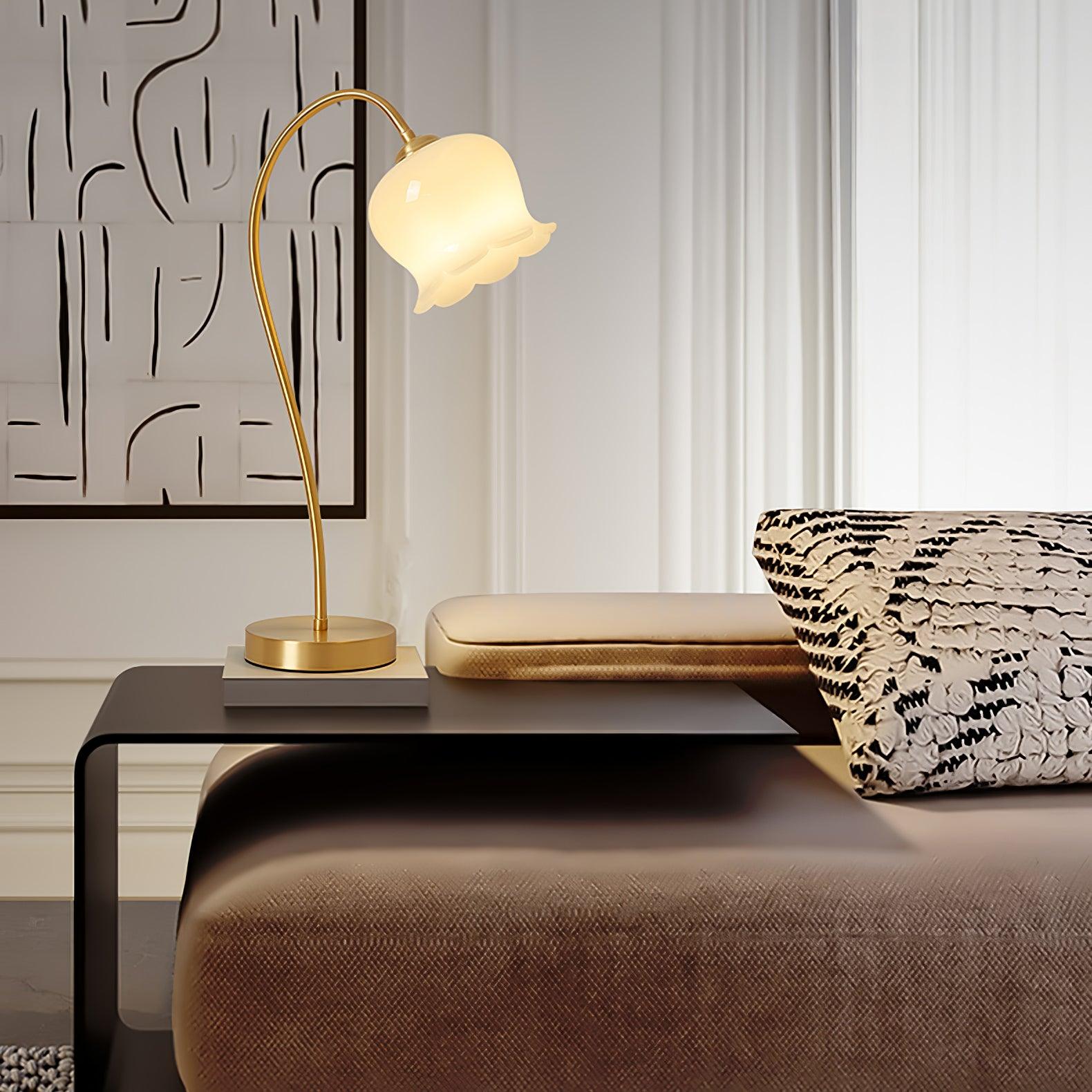 Meltoze Flower Table Lamp