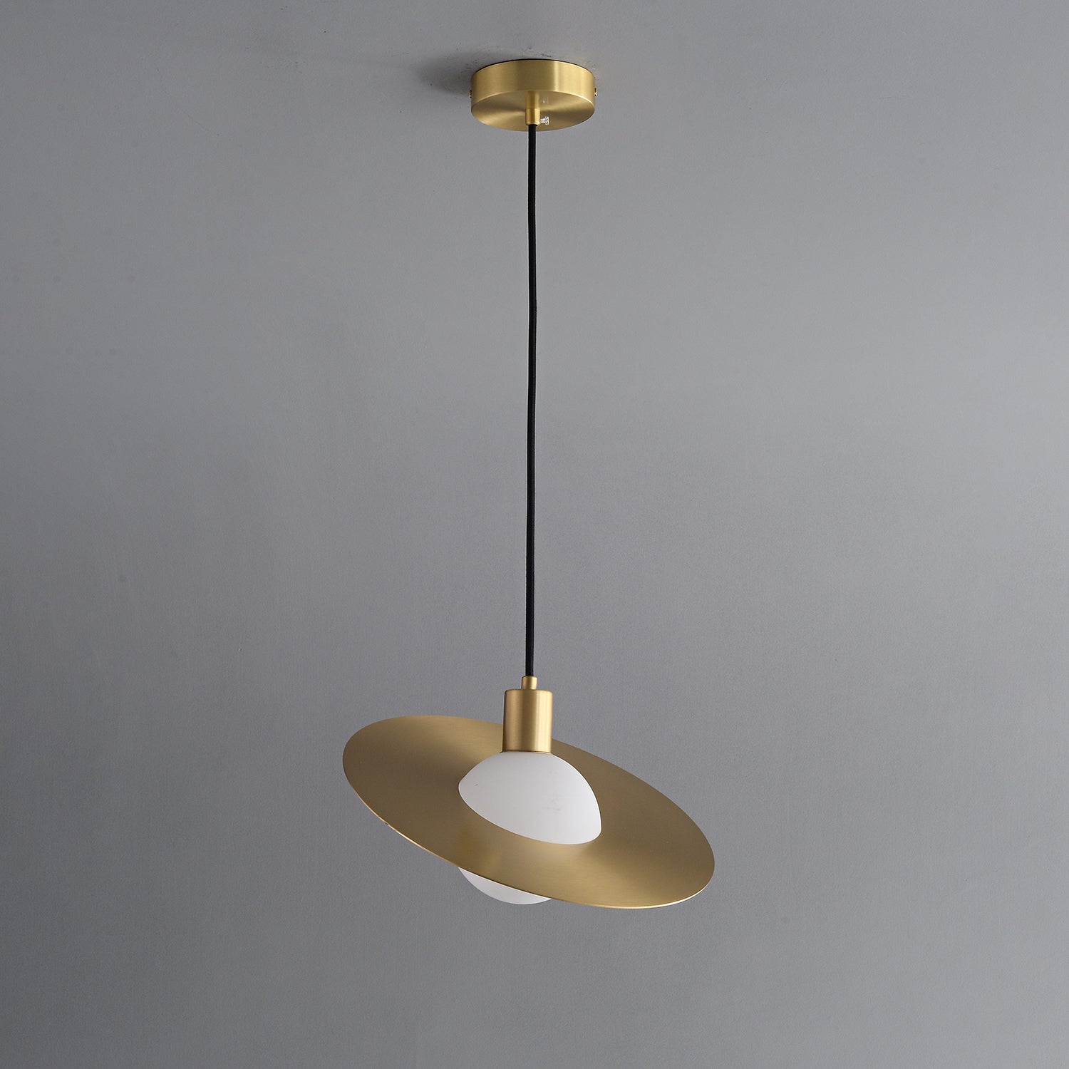 Orys Planet-Shape Pendant Light