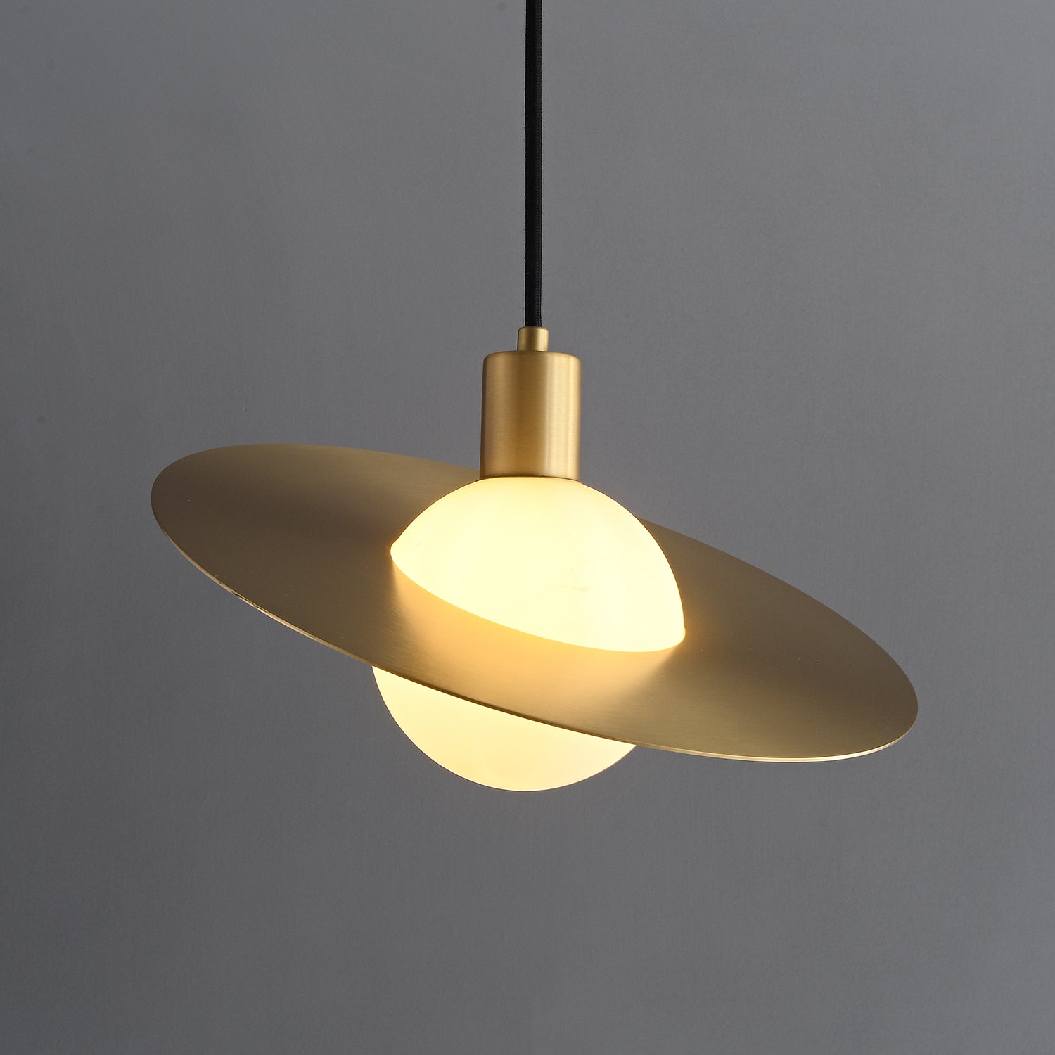 Orys Planet-Shape Pendant Light