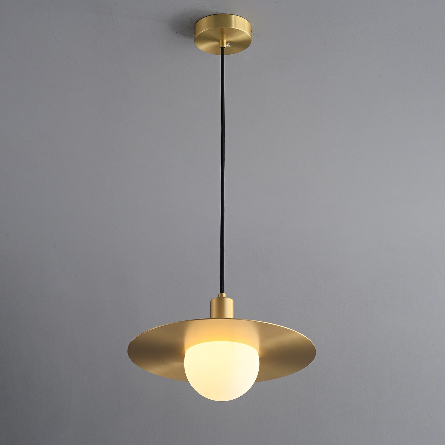 Orys Planet-Shape Pendant Light
