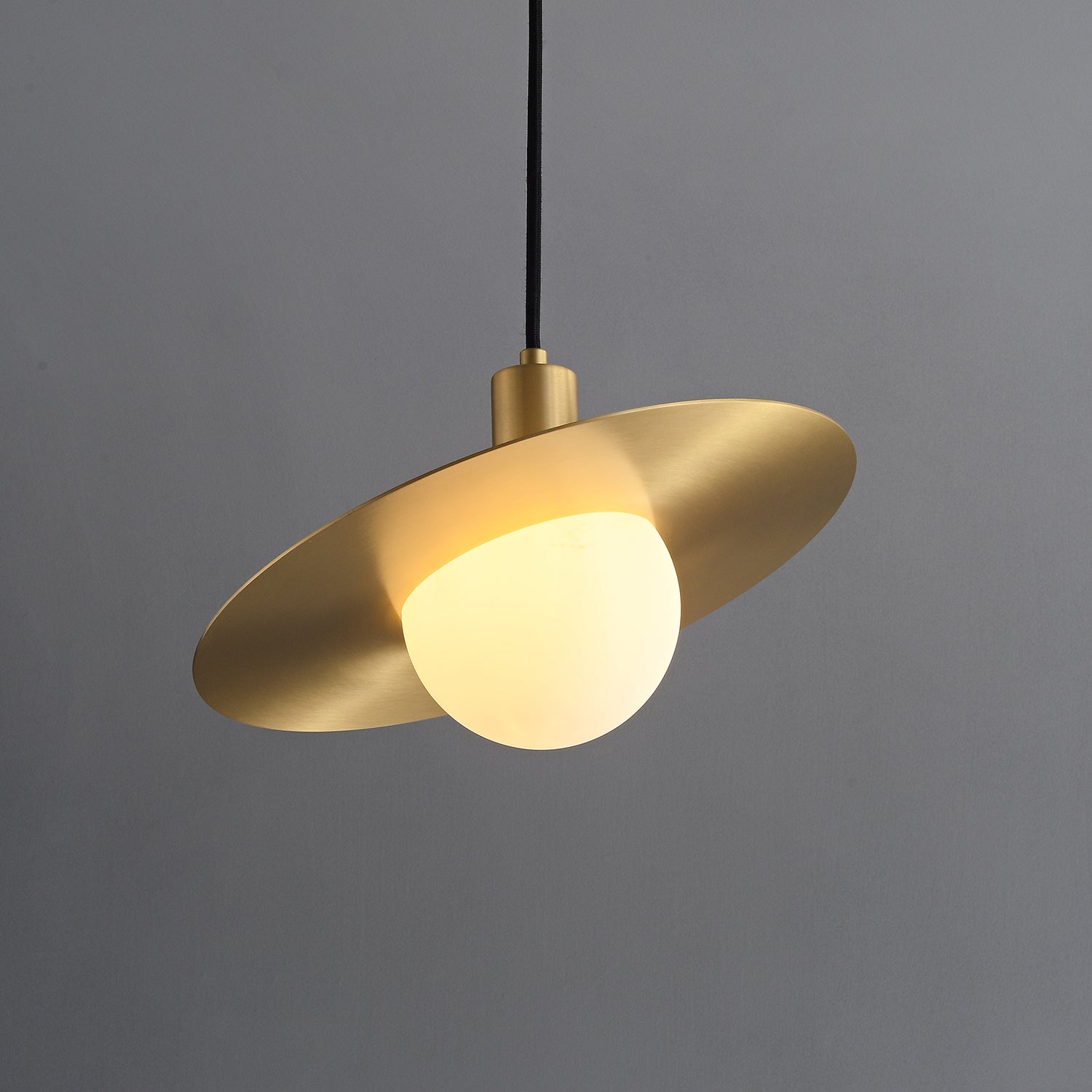 Orys Planet-Shape Pendant Light