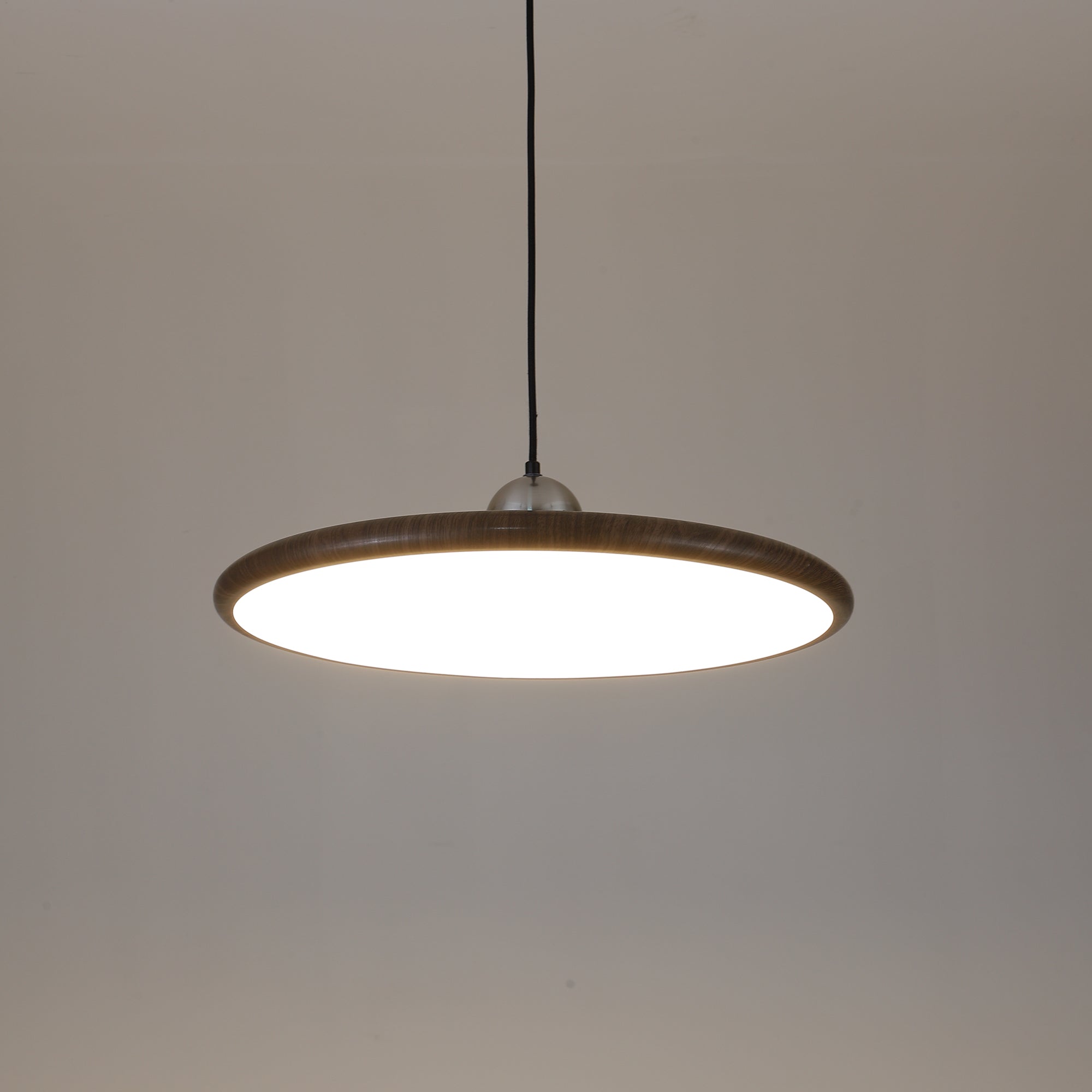 Galeyzo Pendant Light