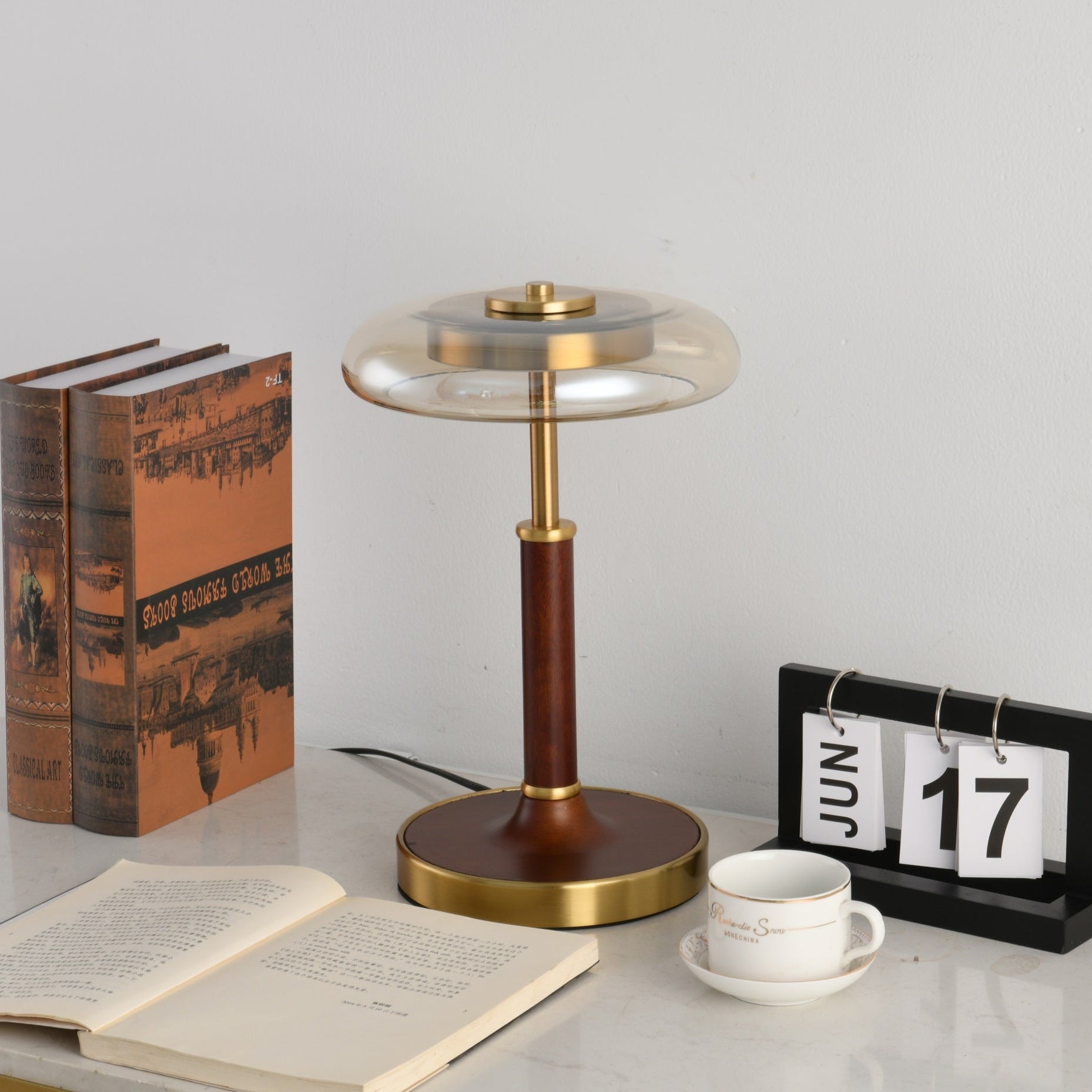Mentolis Table Lamp