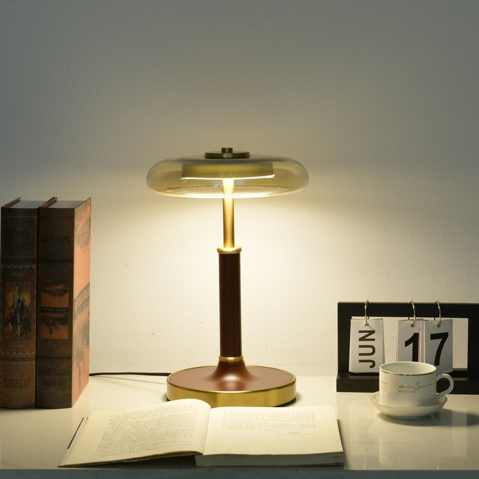 Mentolis Table Lamp