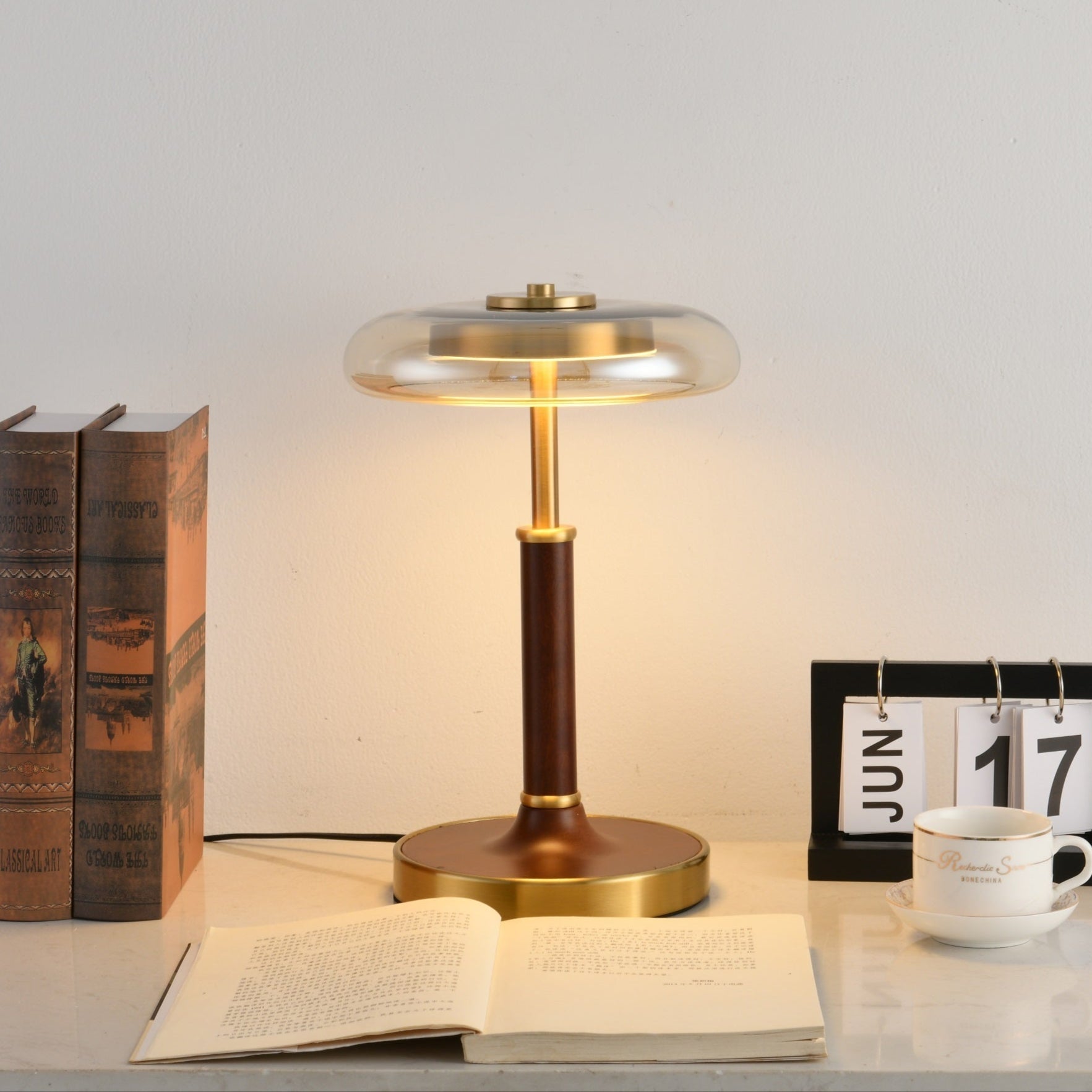 Mentolis Table Lamp