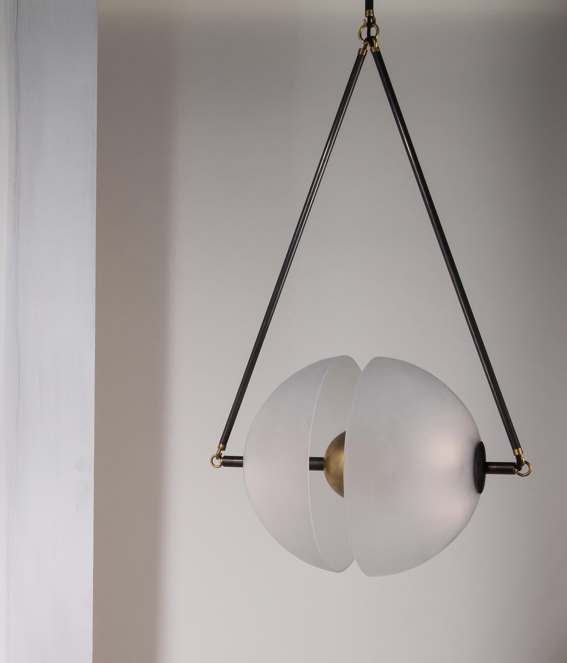 Fenlicove Sculptural Pendant Light