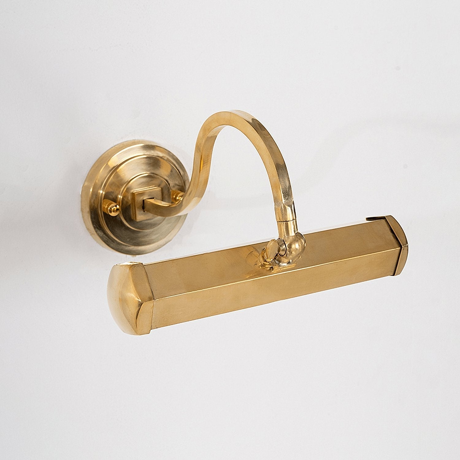 Melaya Wall Light
