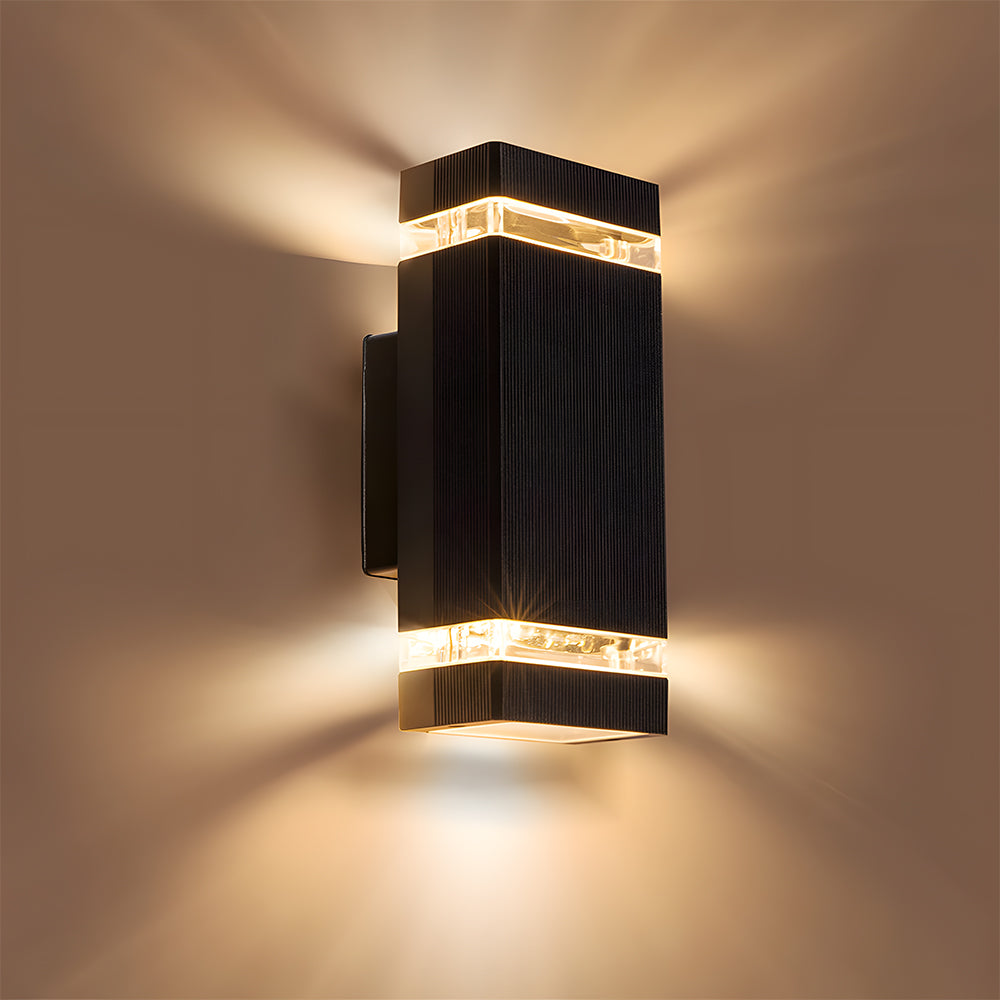 Donyson Wall Light for Outdoor Use