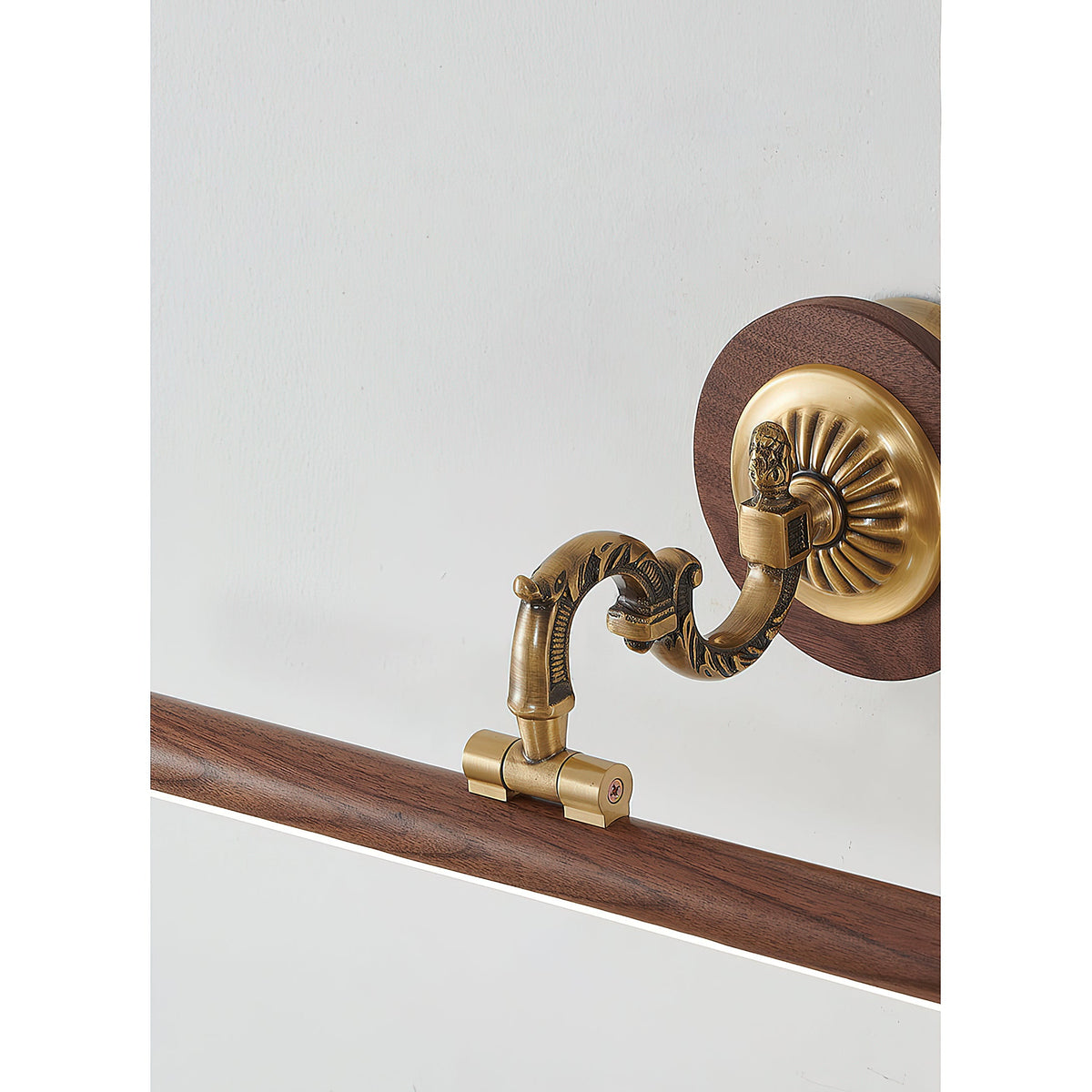 Rillvael Linear Wall Light