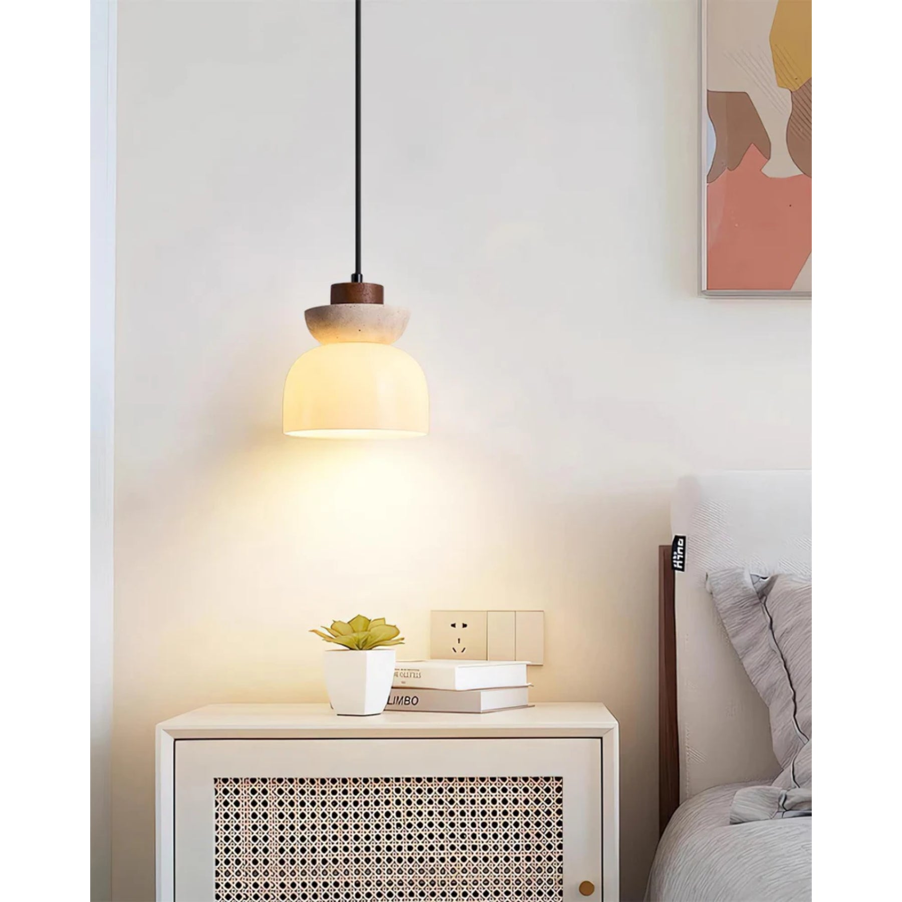 Loapina Pendant Light