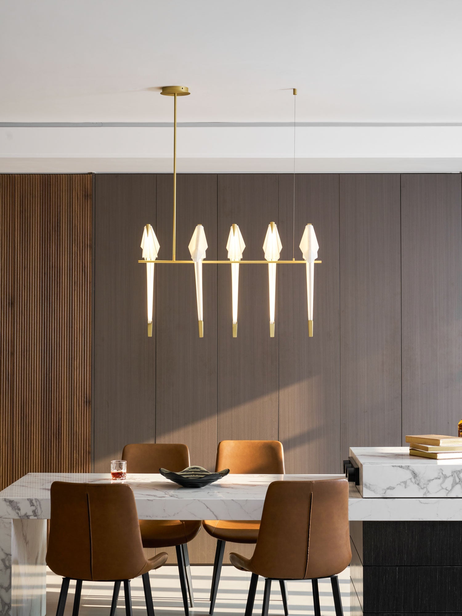 Milove Linear Chandelier