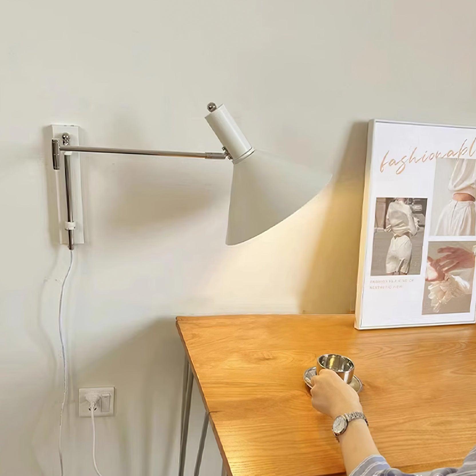 Taveburn Wall Light