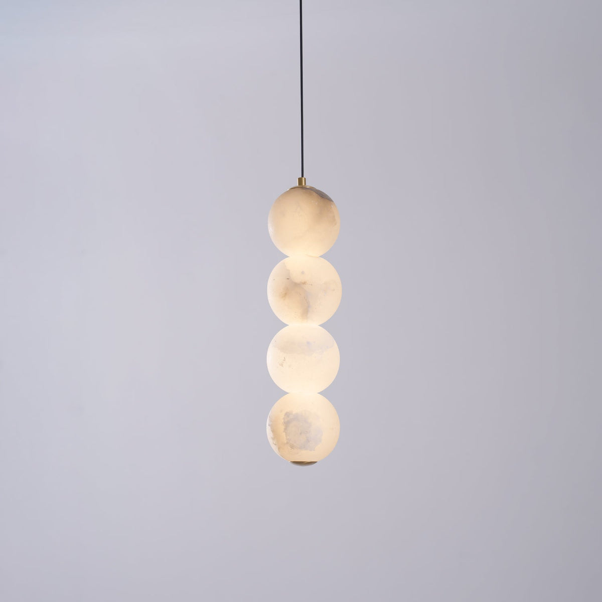 Zorvaan Globe Pendant Light