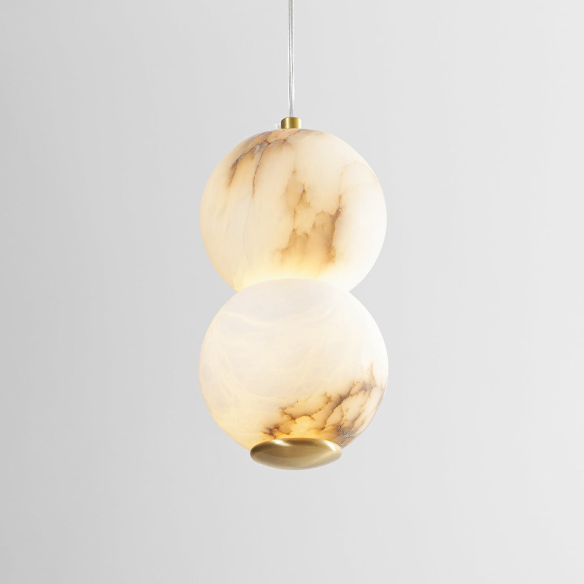 Zorvaan Globe Pendant Light