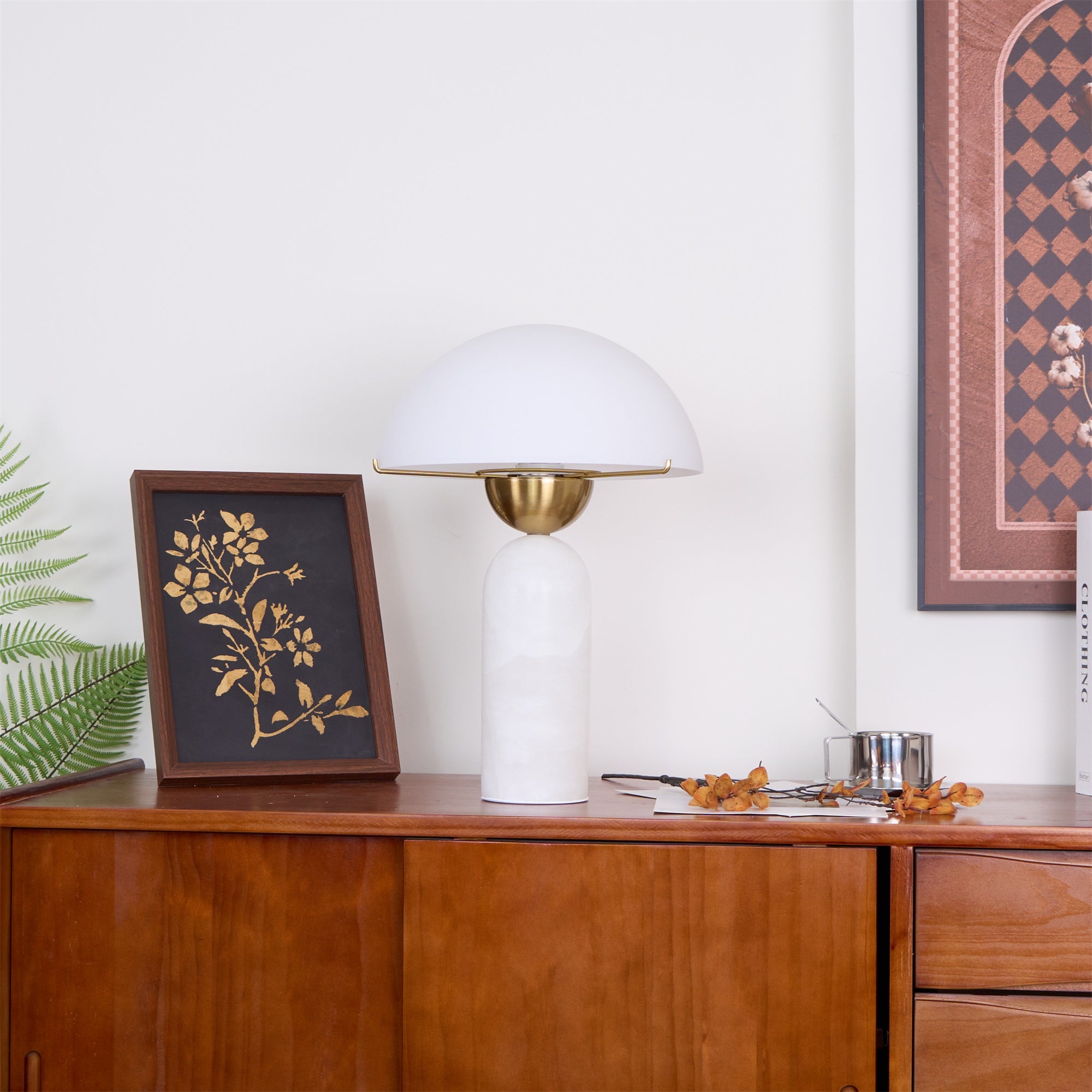 Arovia Alabaster Table Lamp