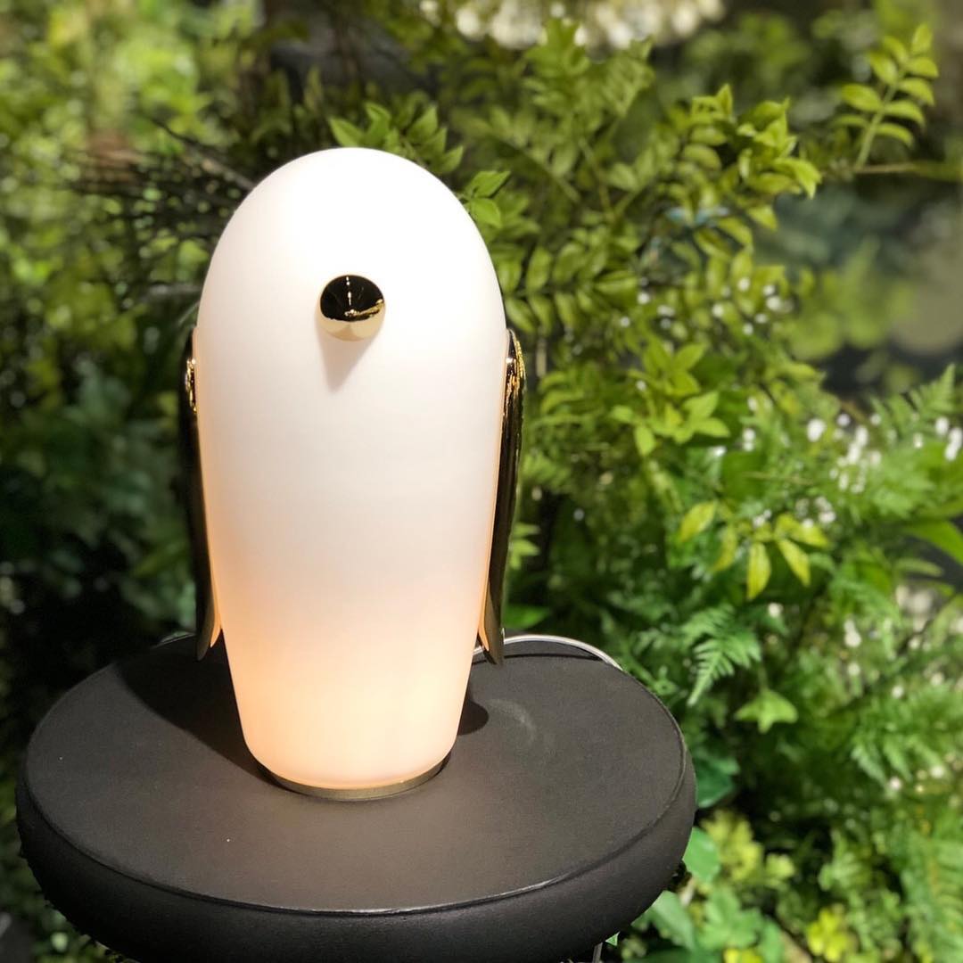 Penguin Design Table Lamp