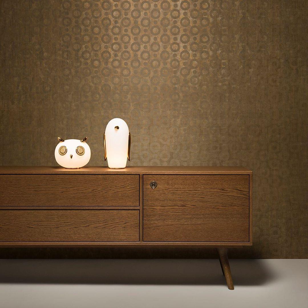 Penguin Design Table Lamp
