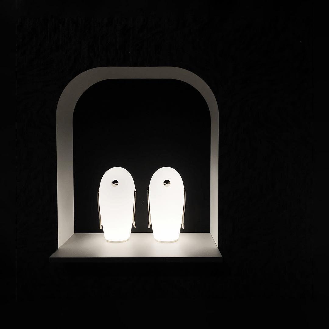 Penguin Design Table Lamp