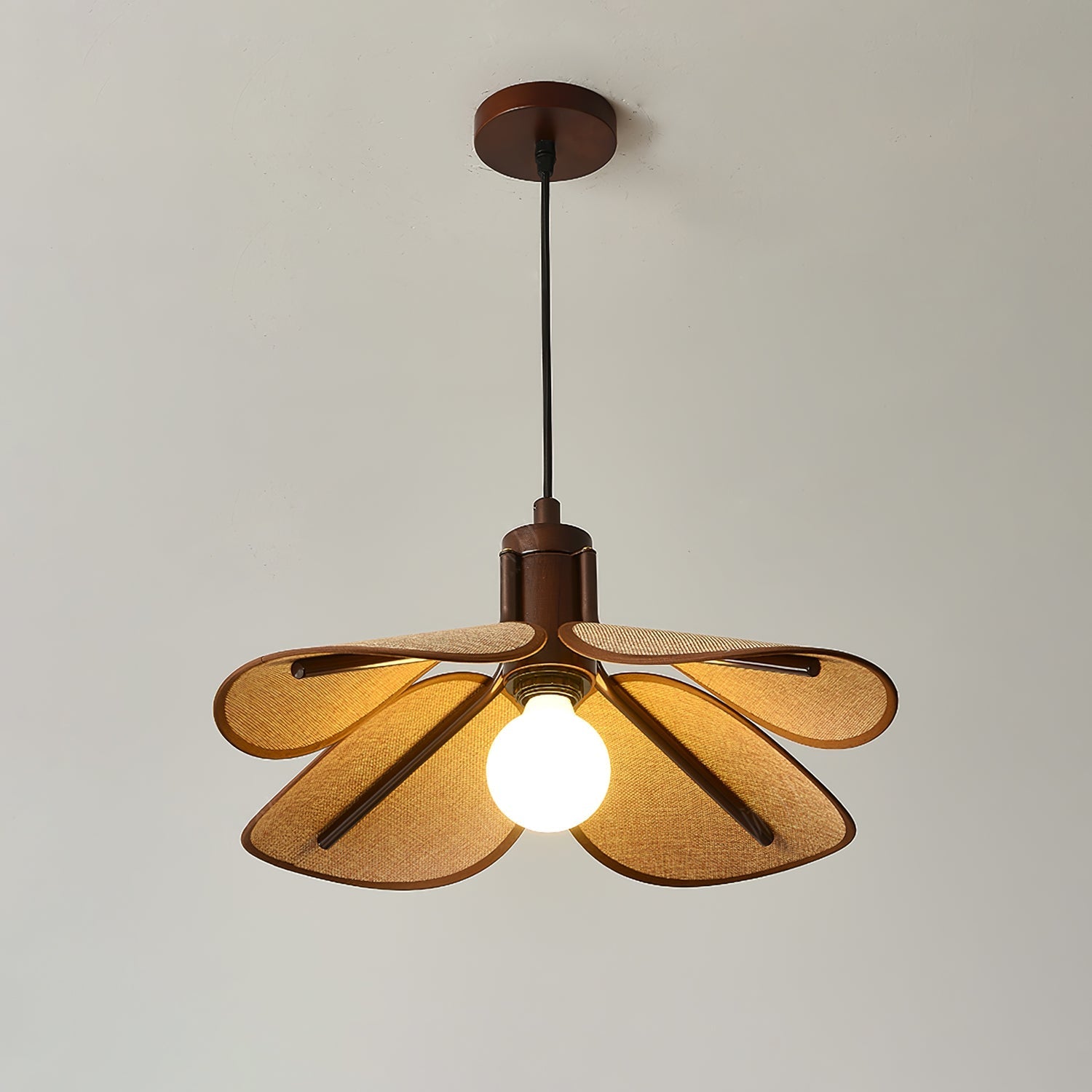 Boloma Flower Pendant Light