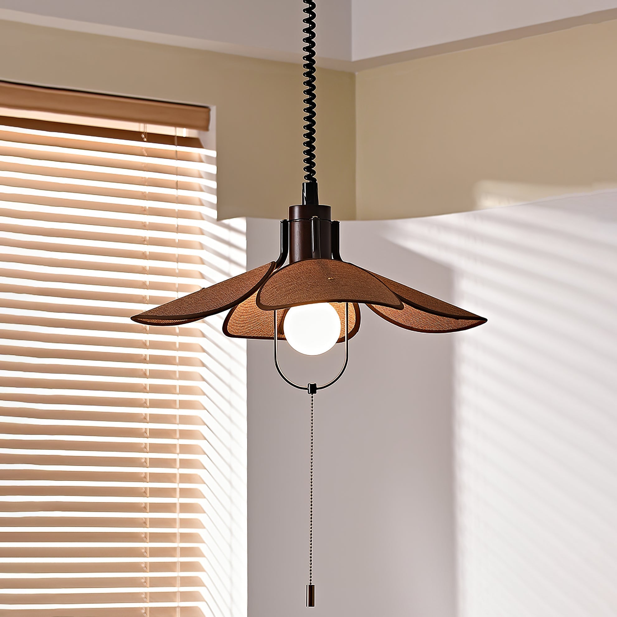 Boloma Flower Pendant Light