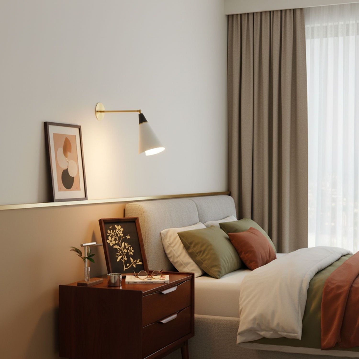 Mauge Wall Light