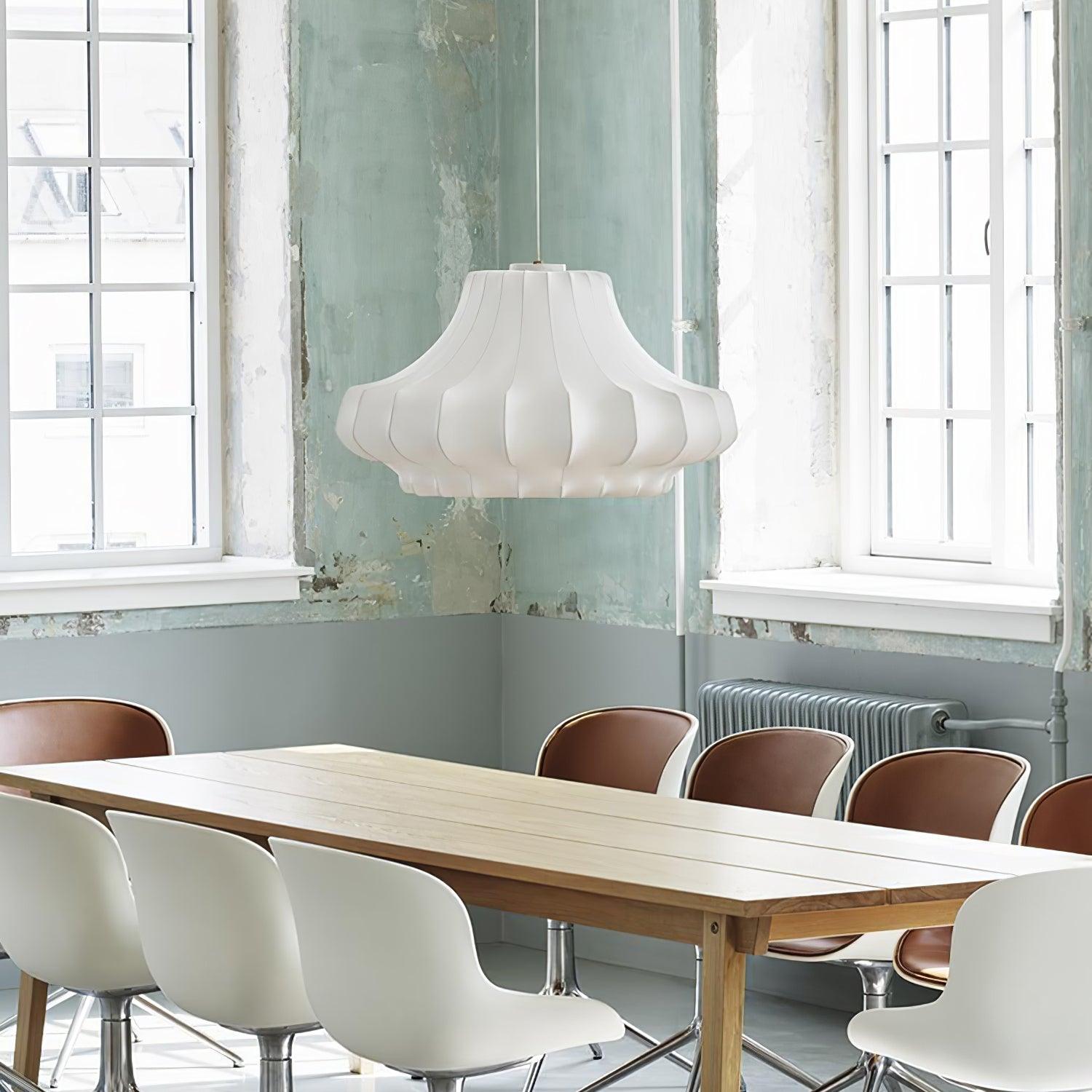 Pantavo Pendant Light