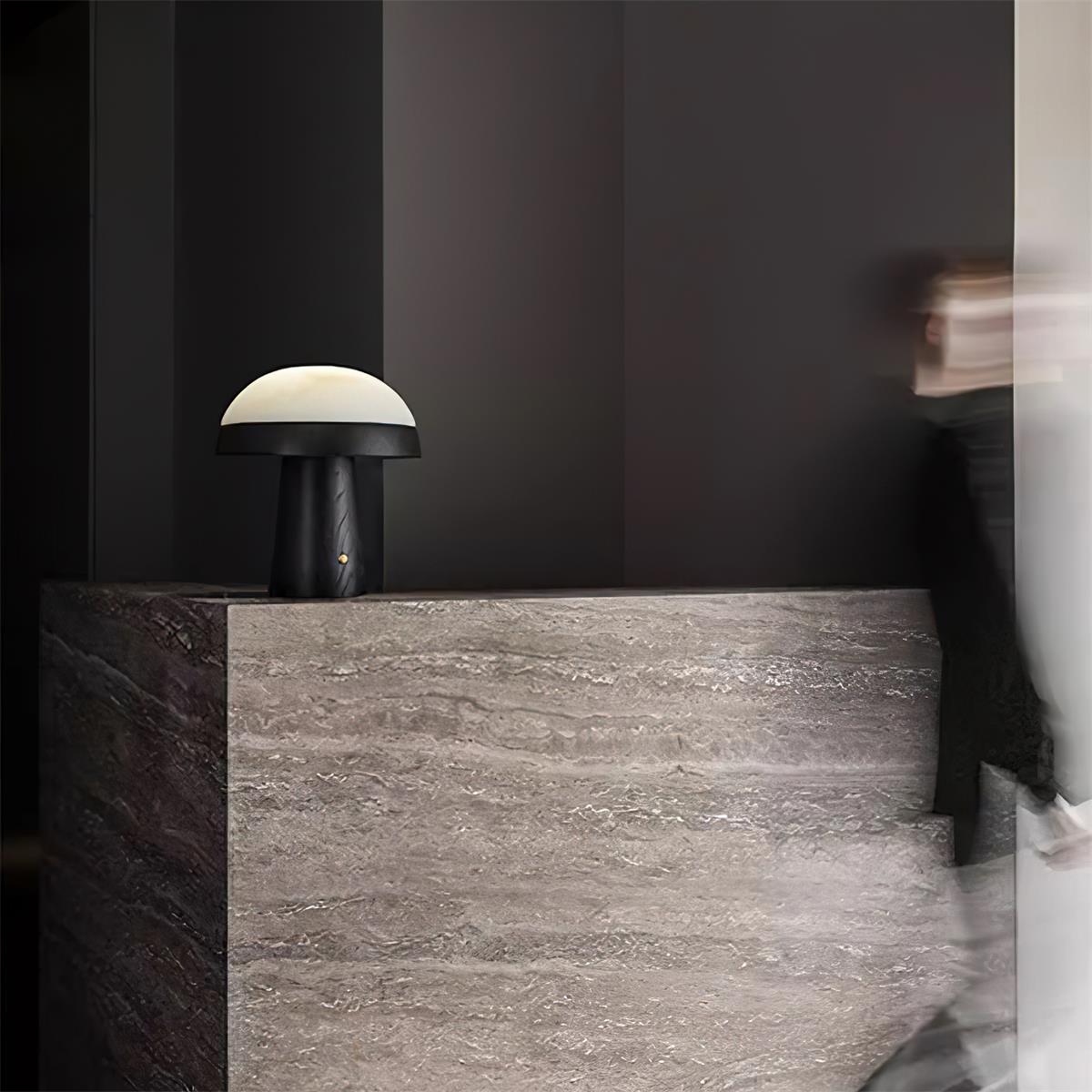 Tycoze Table Lamp