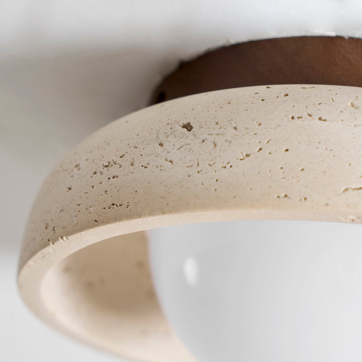 Avenioar Round Ceiling Light