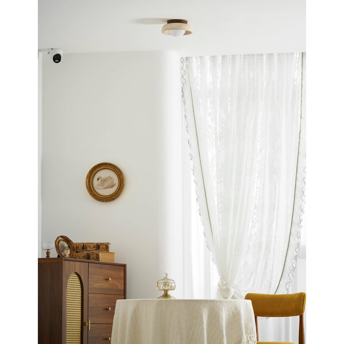 Avenioar Round Ceiling Light