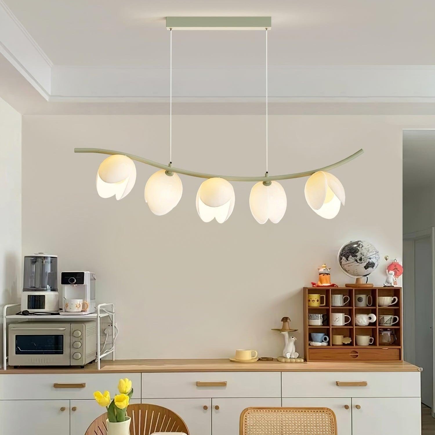 Misola Flowers Pendant Light