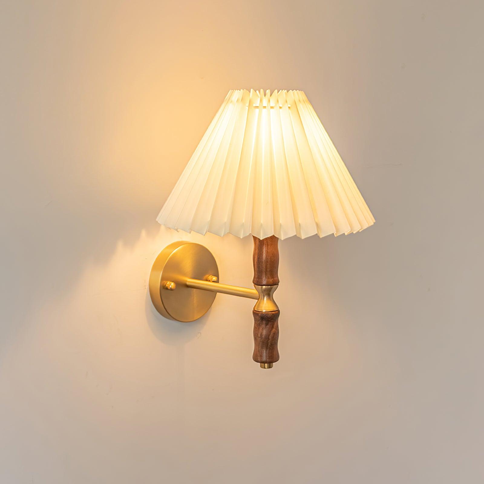 Tuzzon Wall Light