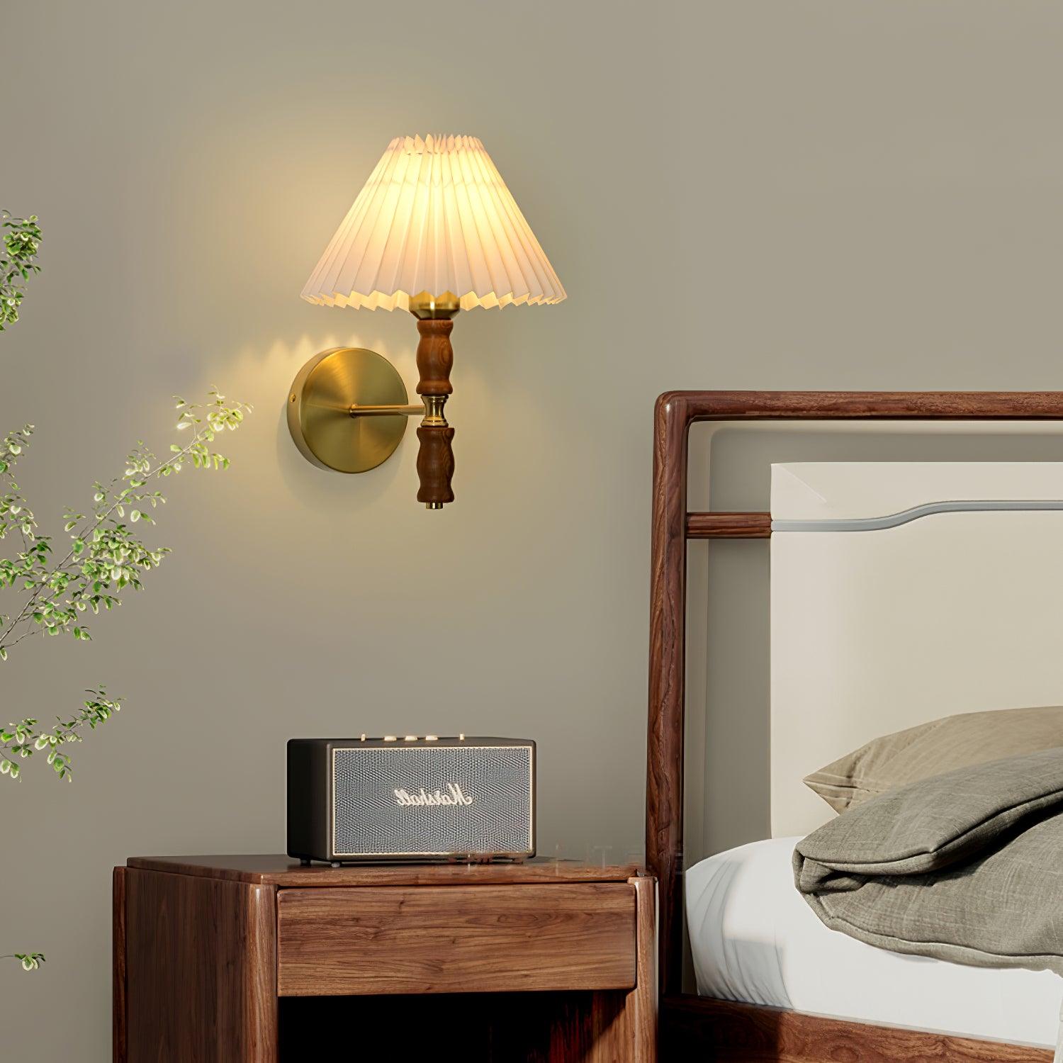 Tuzzon Wall Light