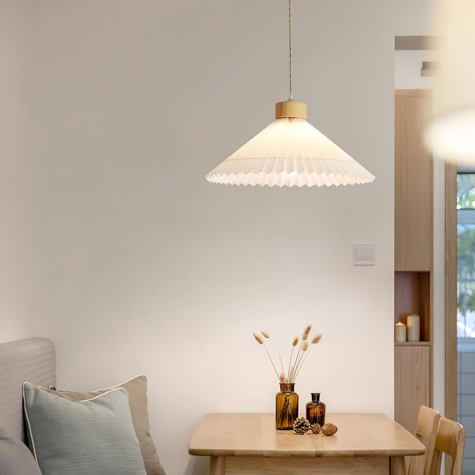Pelowa Pendant Light