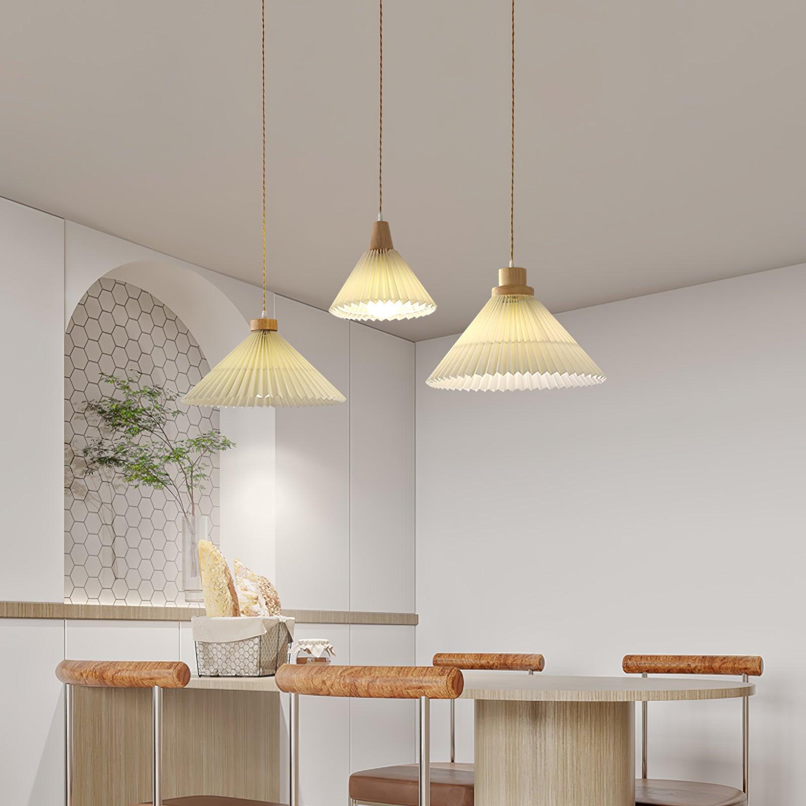 Pelowa Pendant Light