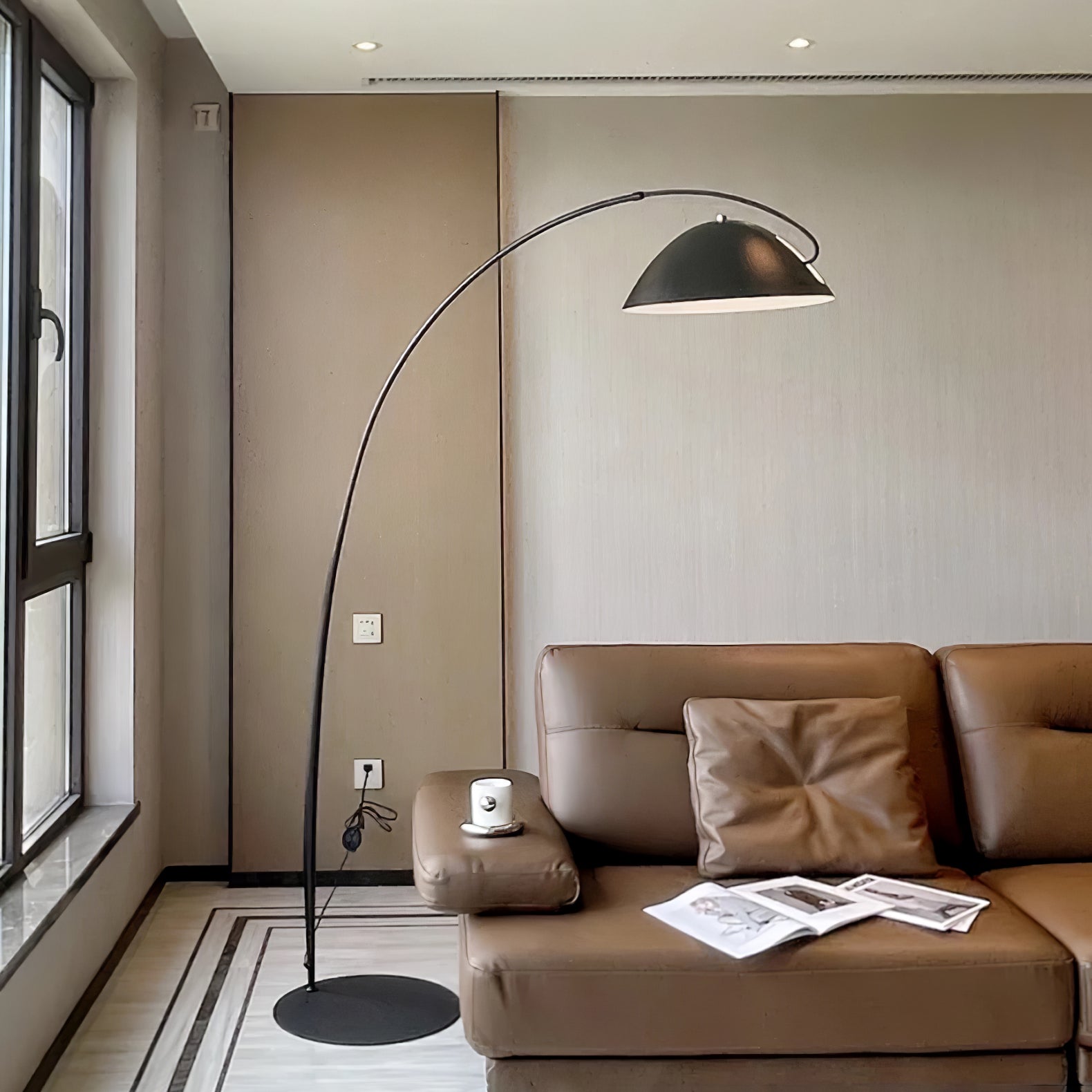 Versaec Floor Lamp