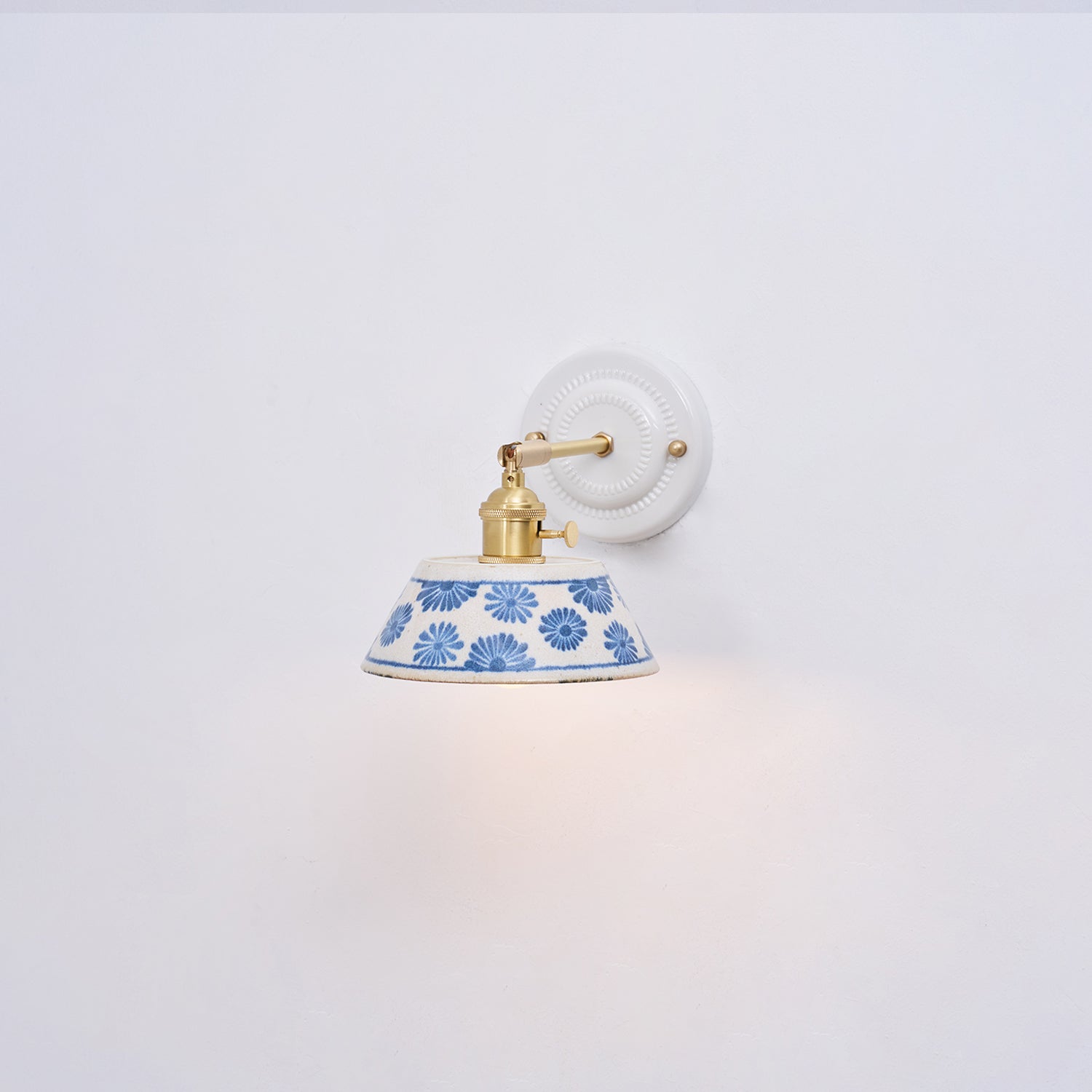 Kaivel Wall Light