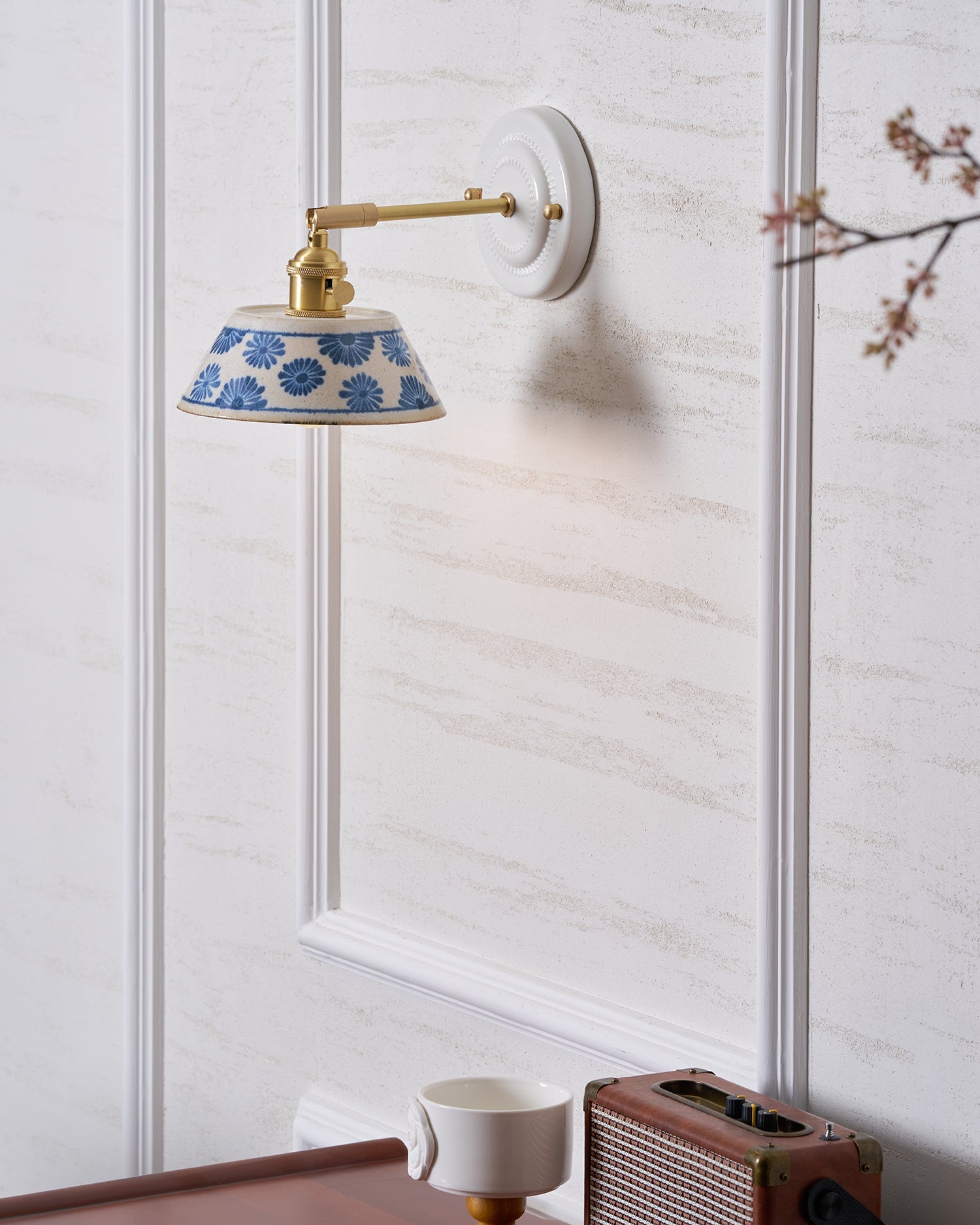 Kaivel Wall Light