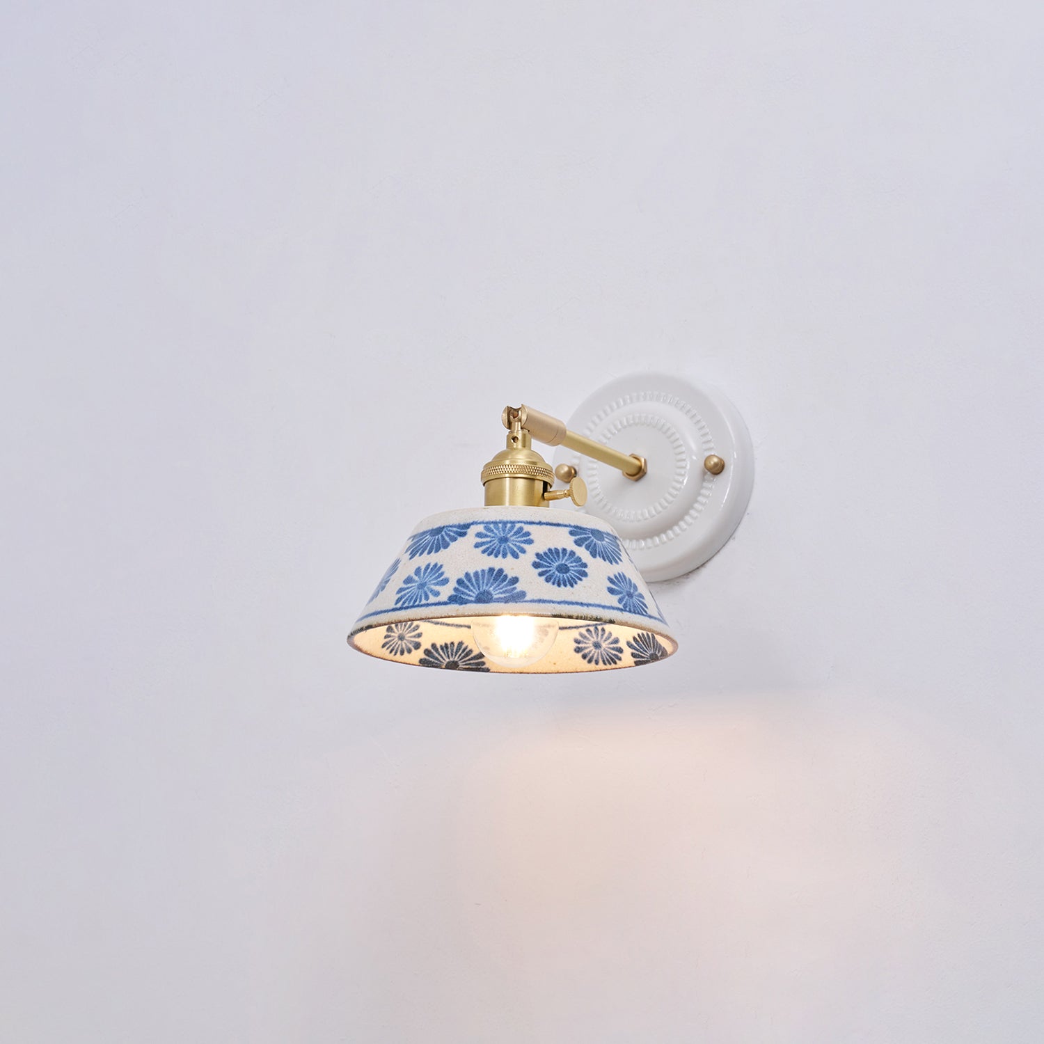 Kaivel Wall Light