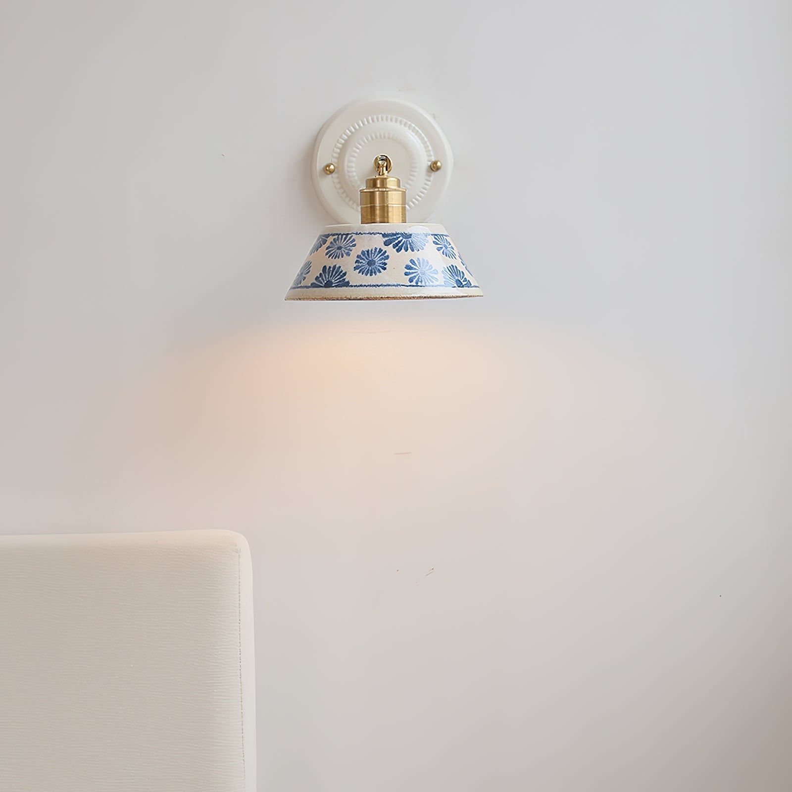 Kaivel Wall Light