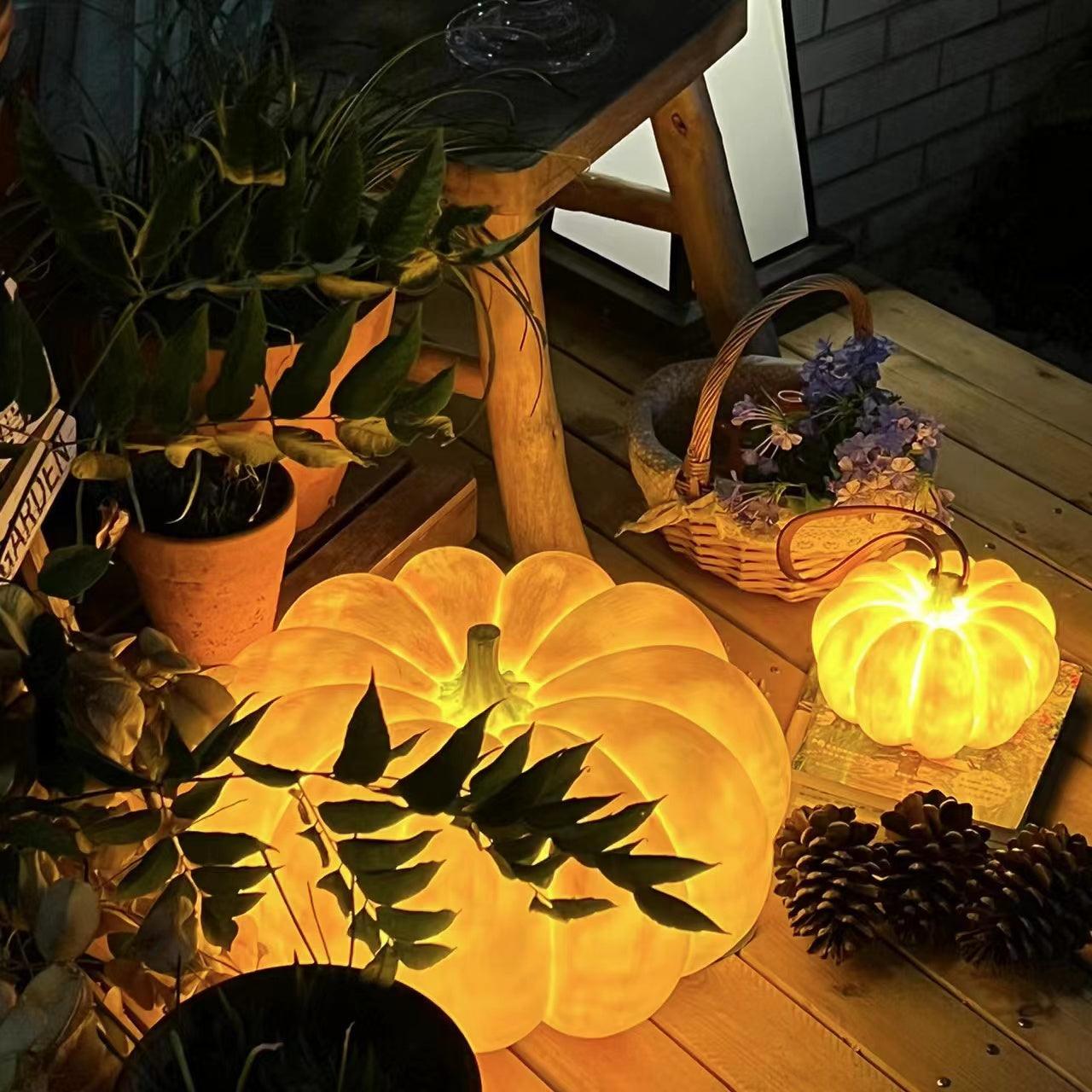 Pompus Pumpkin Portable Table Lamp