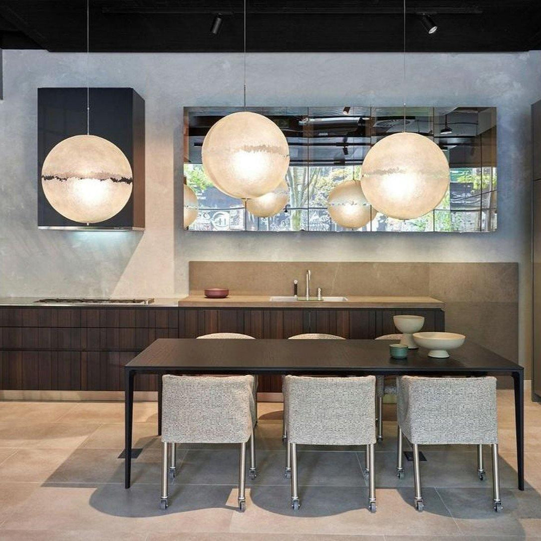Pereneo Pendant Light