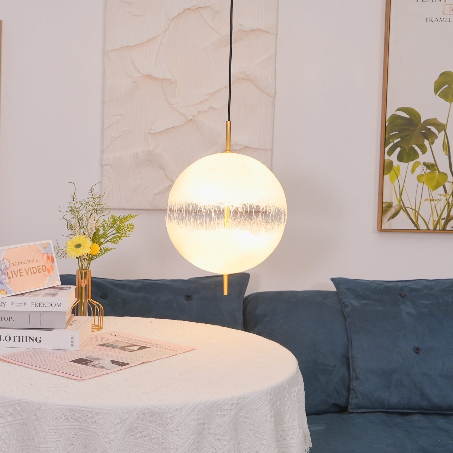 Pereneo Pendant Light